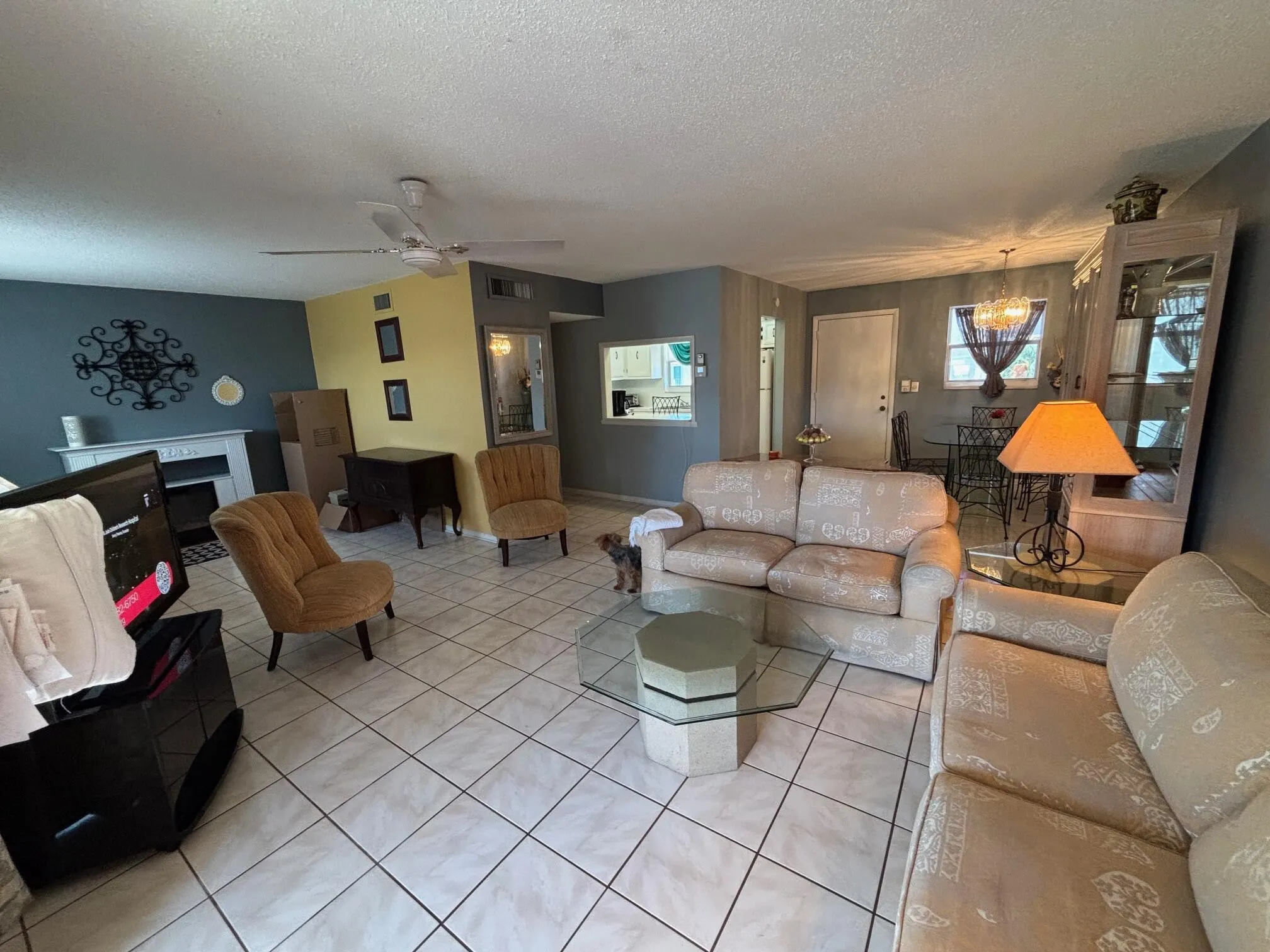 721 Lori Drive, #305