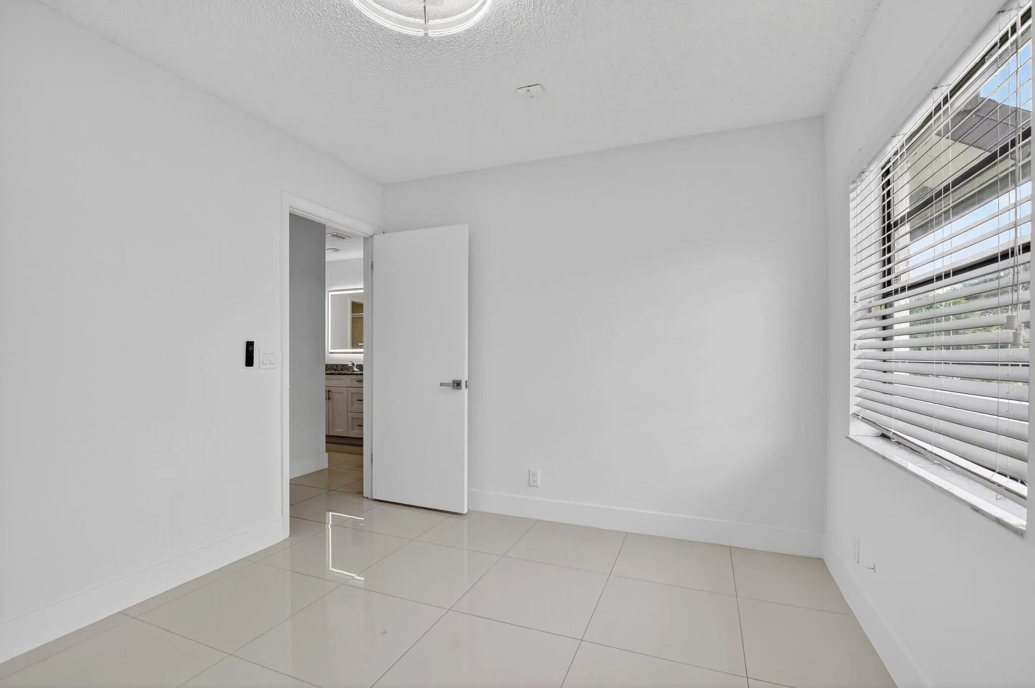 488 NW 13th Street