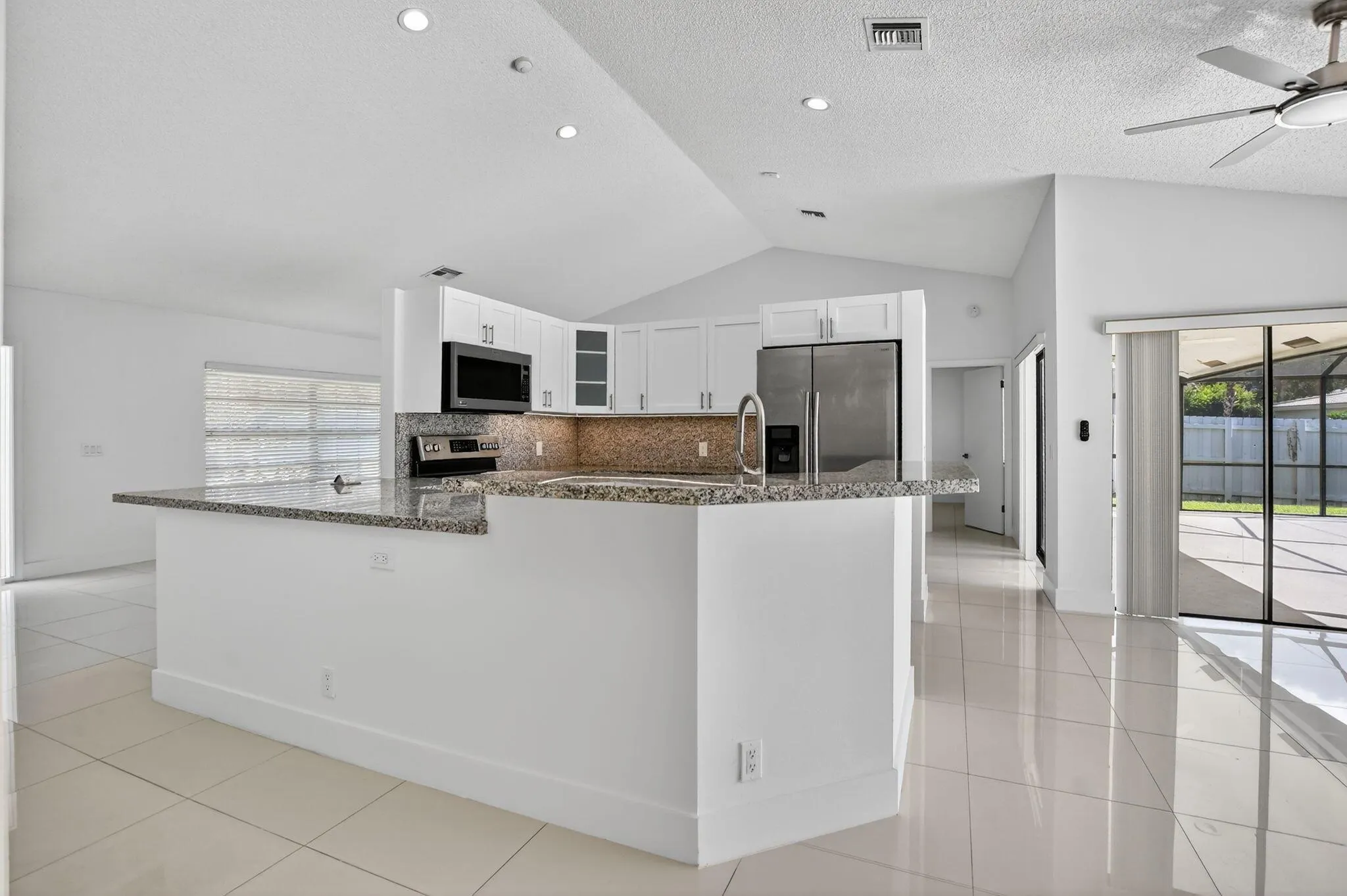 488 NW 13th Street