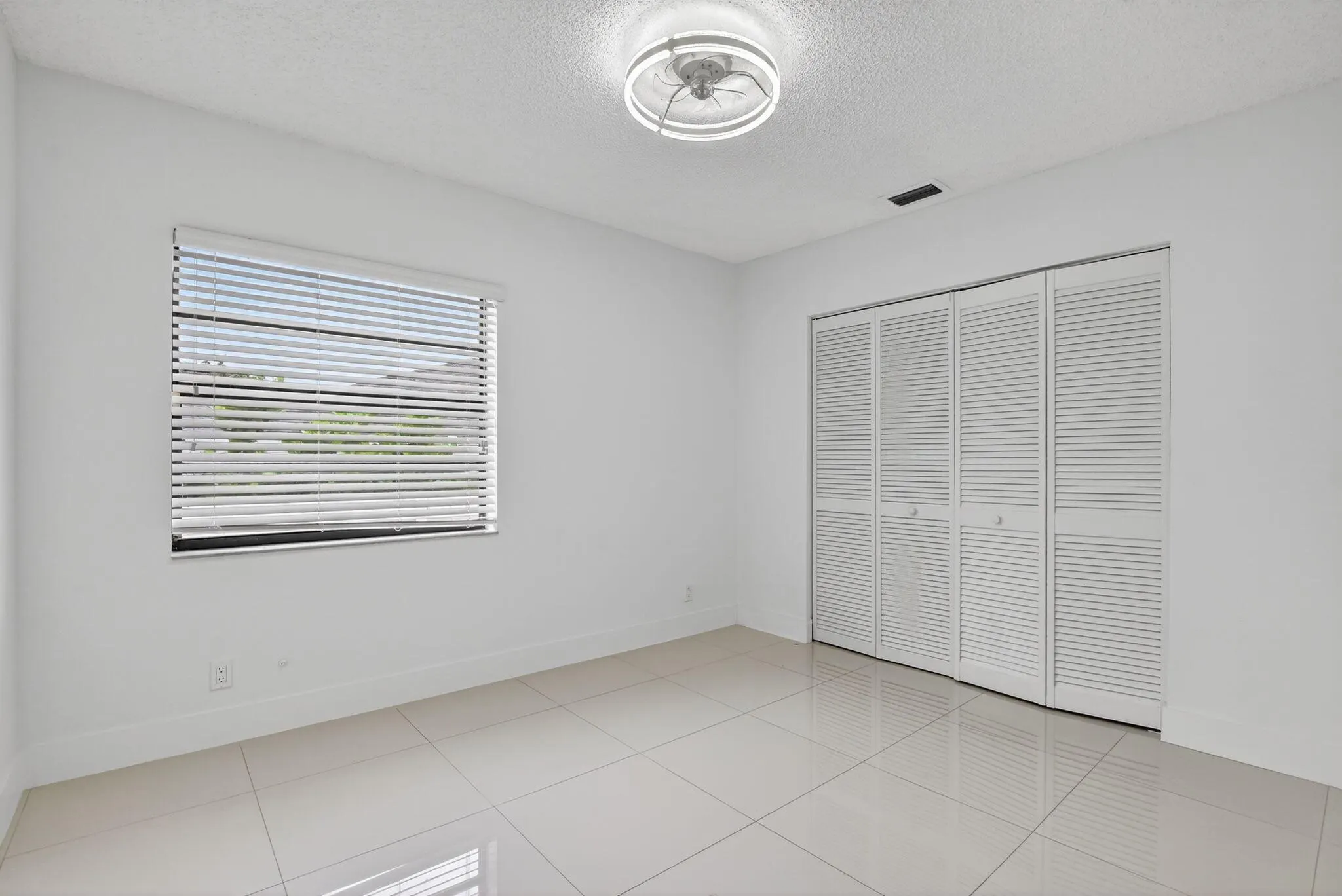 488 NW 13th Street