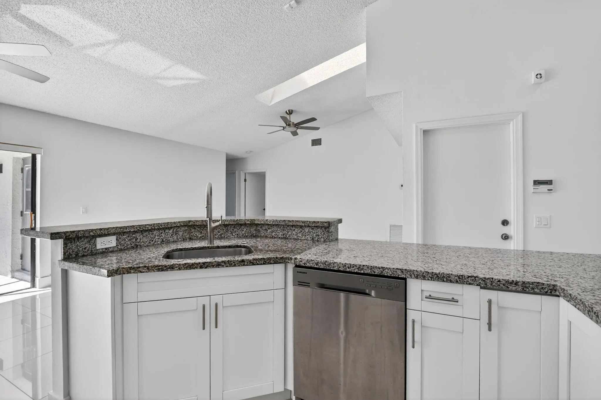 488 NW 13th Street