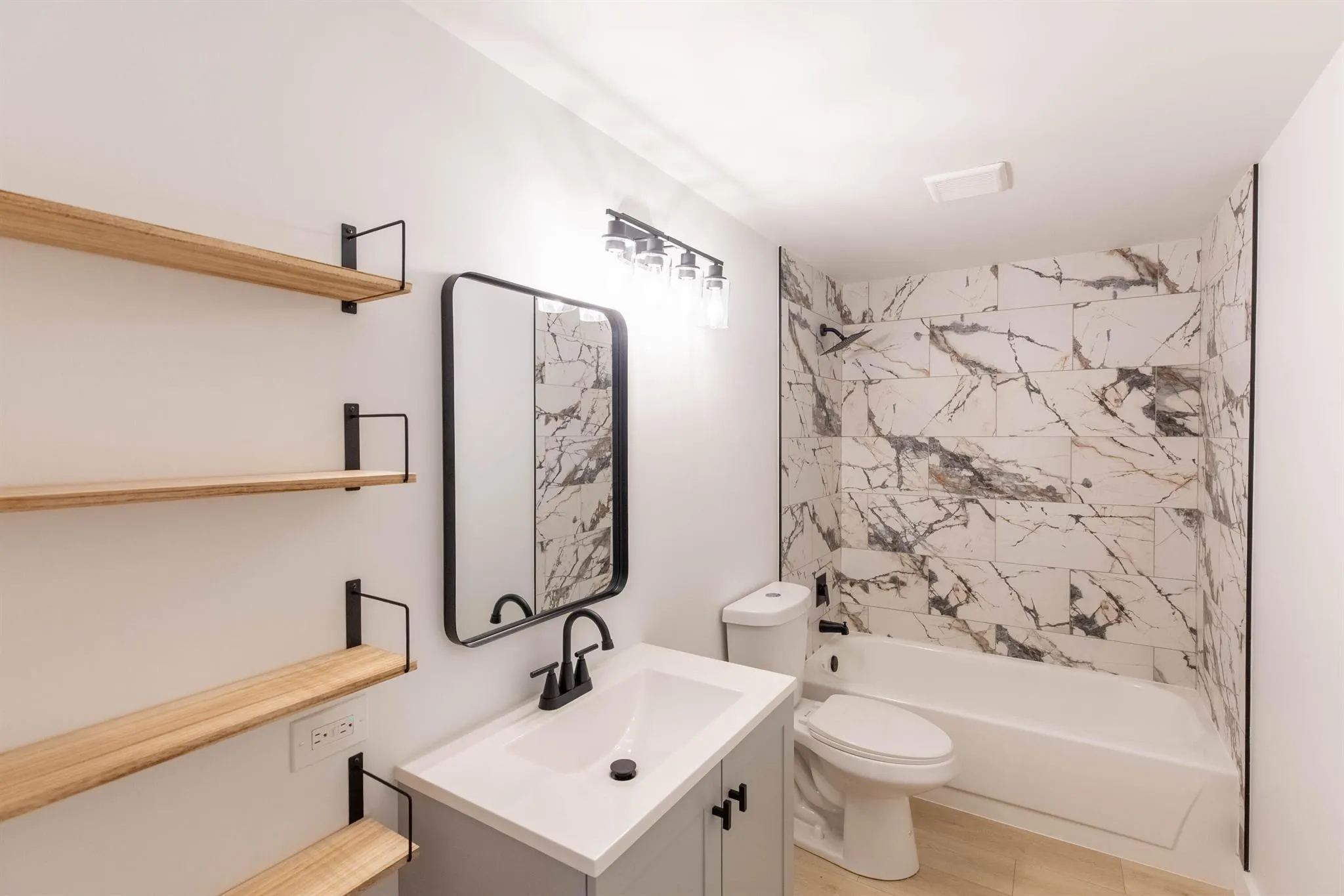 855 Blue Ridge Circle, #855