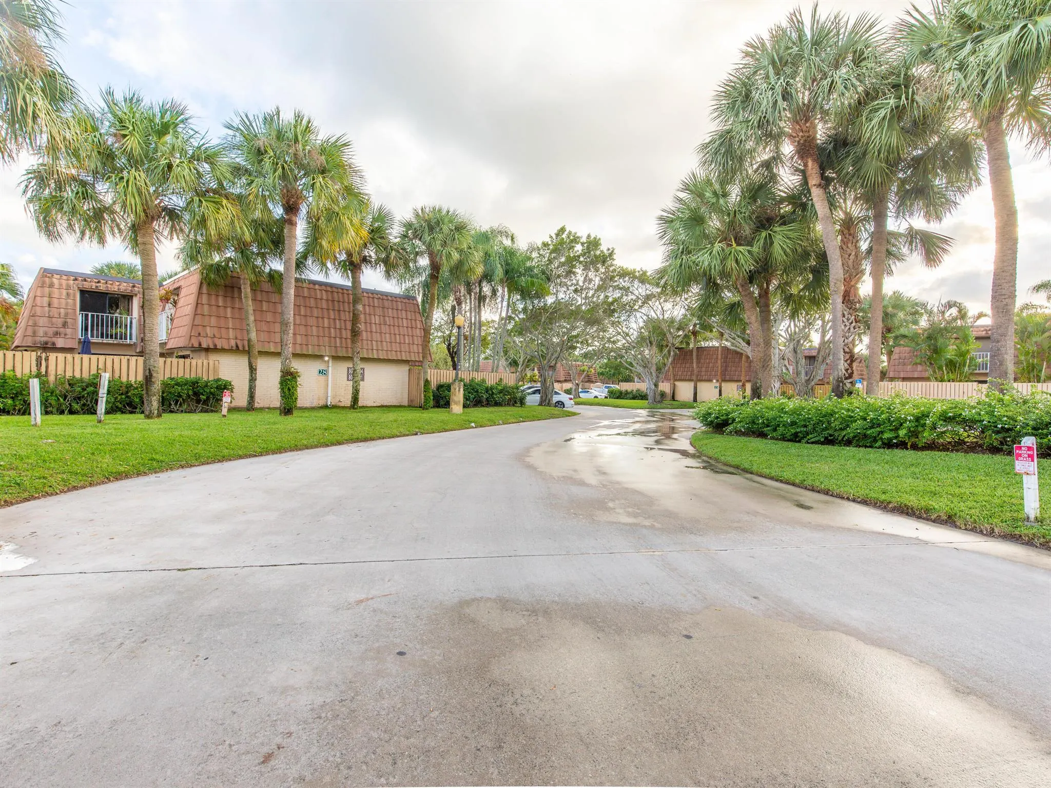 855 Blue Ridge Circle, #855