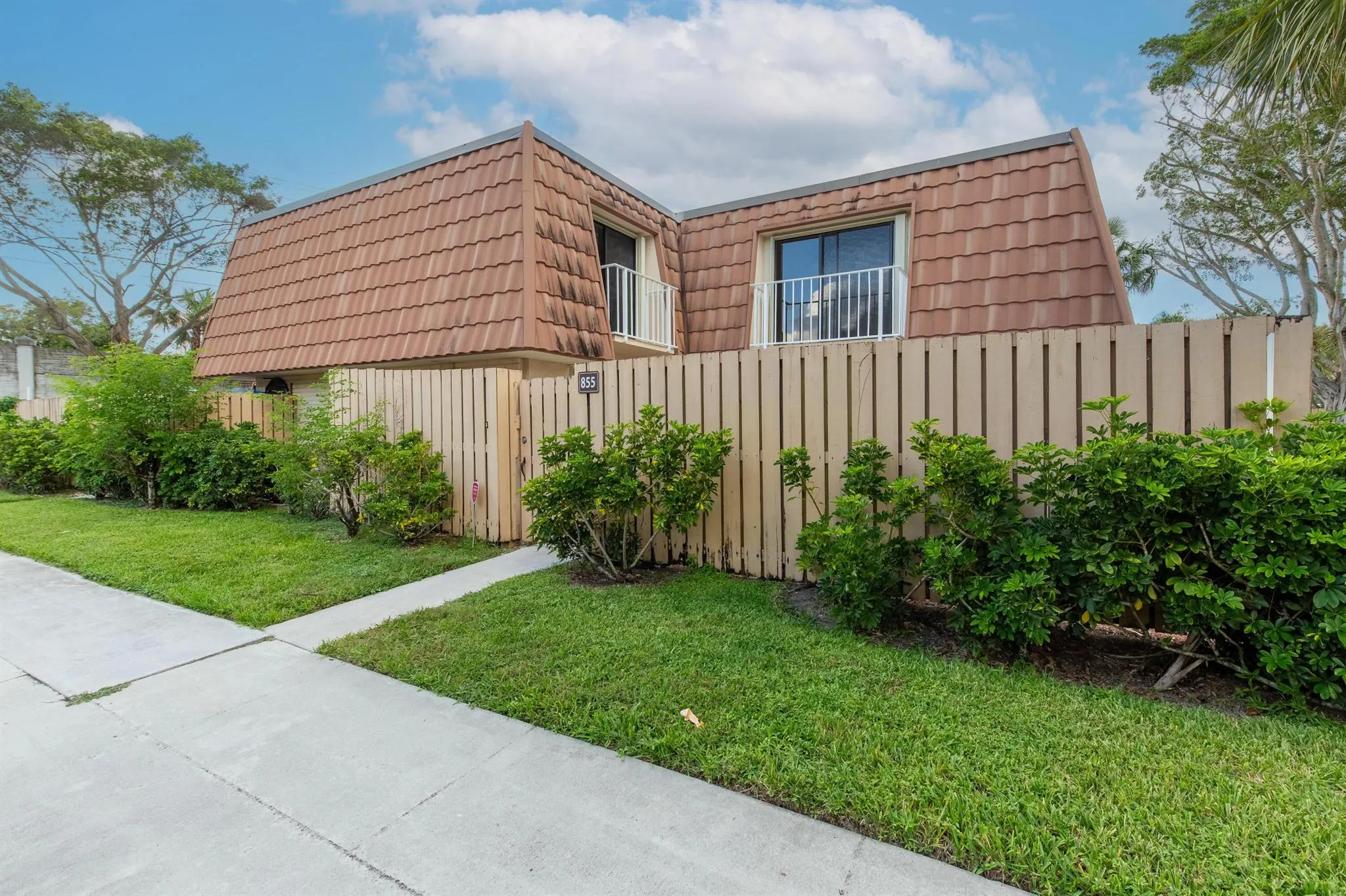 855 Blue Ridge Circle, #855