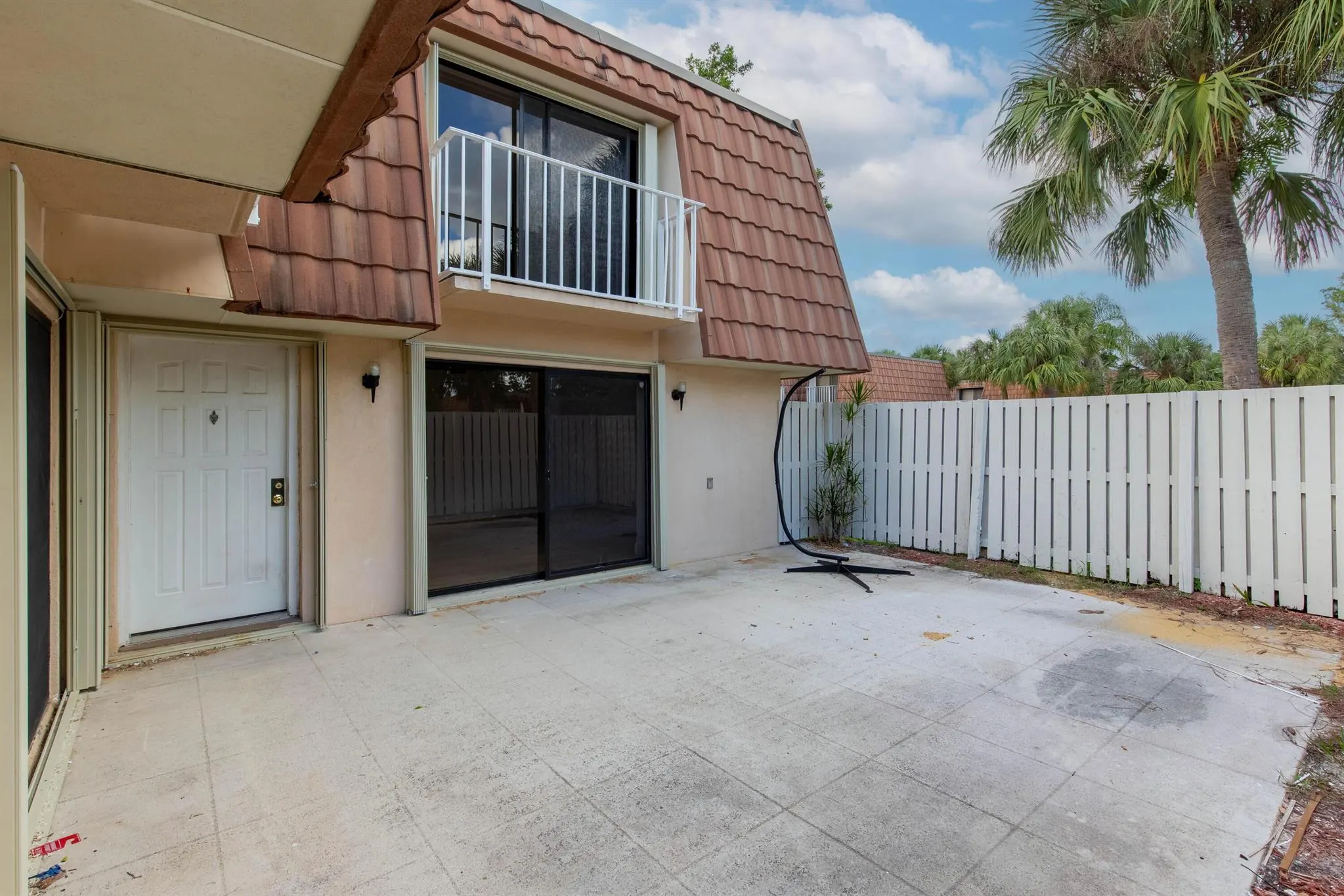 855 Blue Ridge Circle, #855