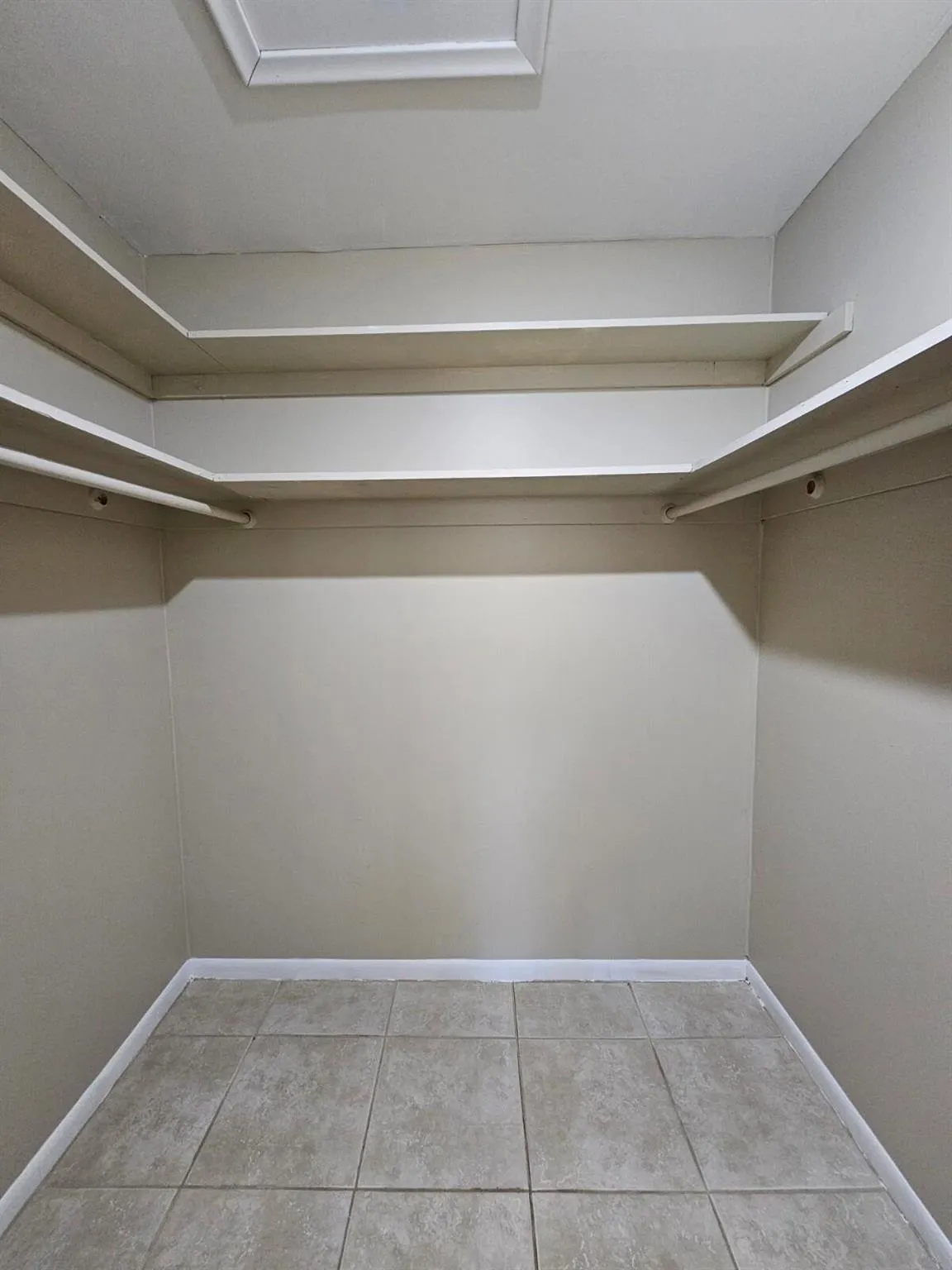 114 Norwich E, #114