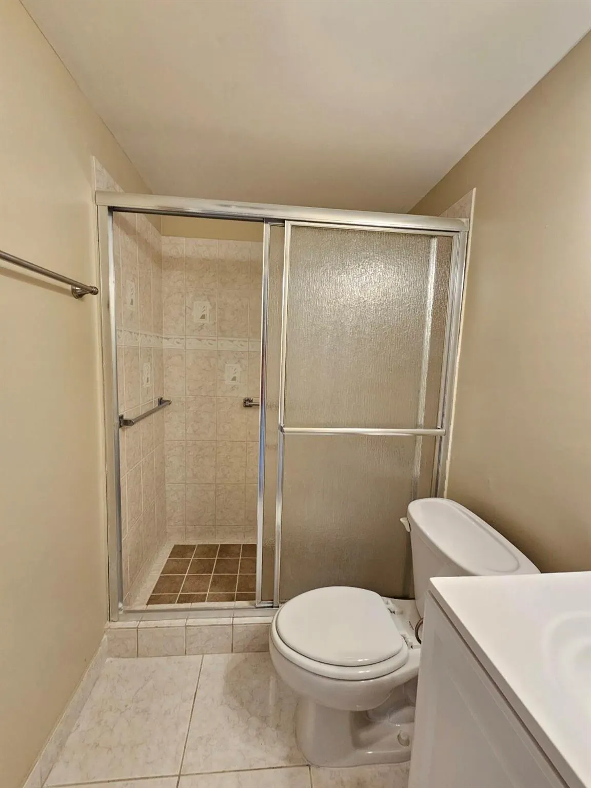 114 Norwich E, #114