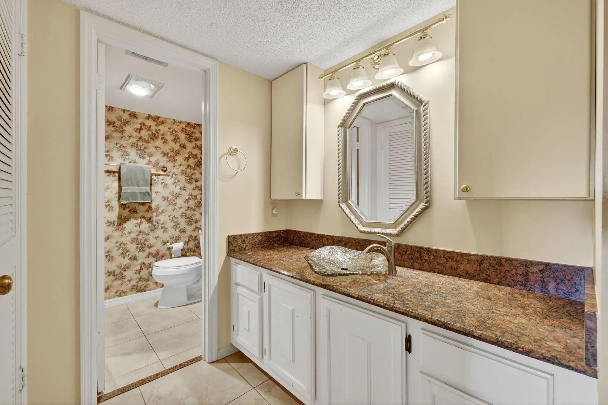 2400 S Ocean Drive, #6445
