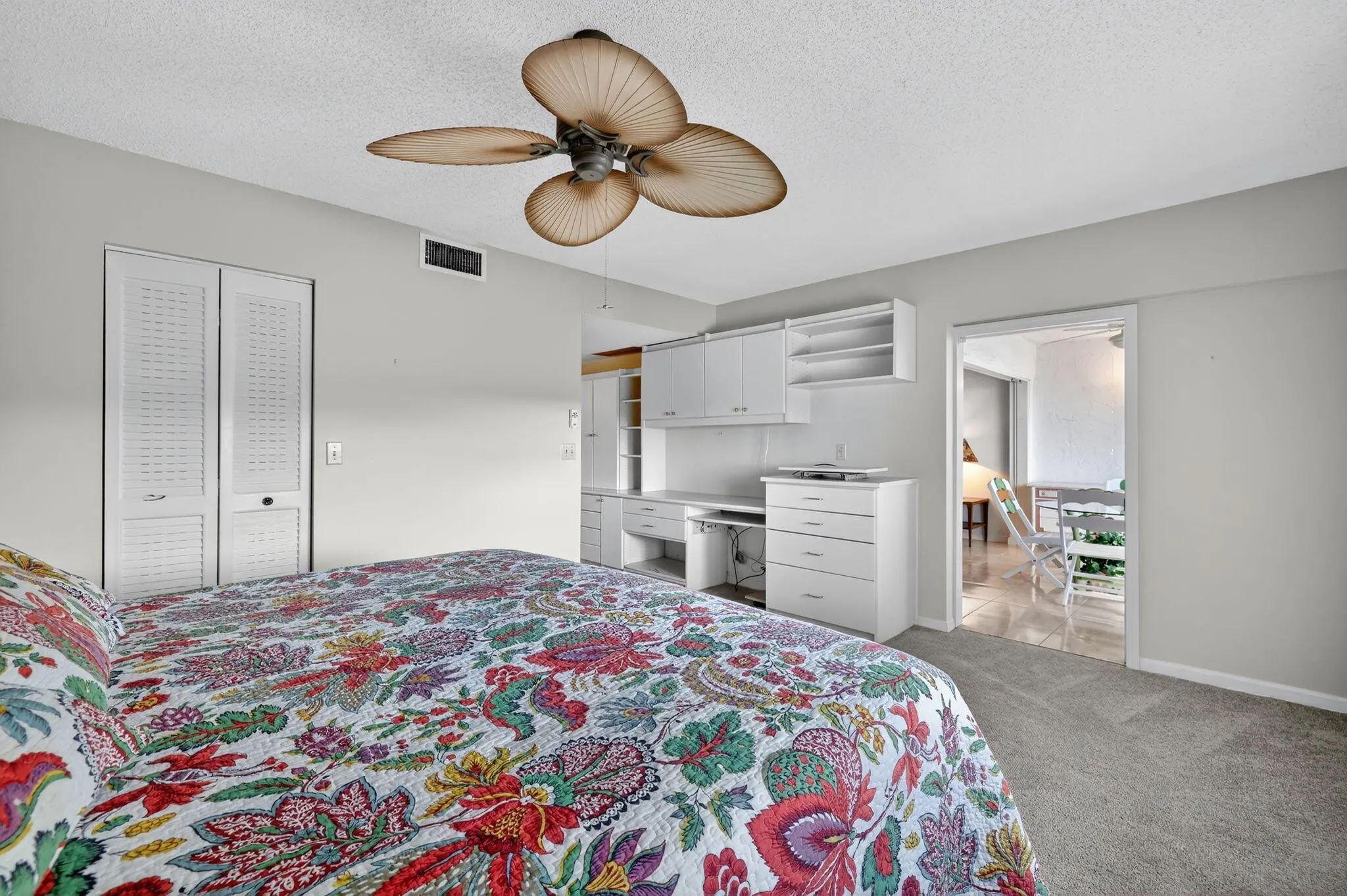 2400 S Ocean Drive, #6445