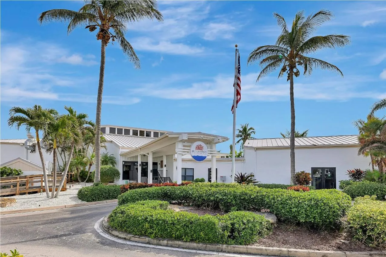 2400 S Ocean Drive, #6445