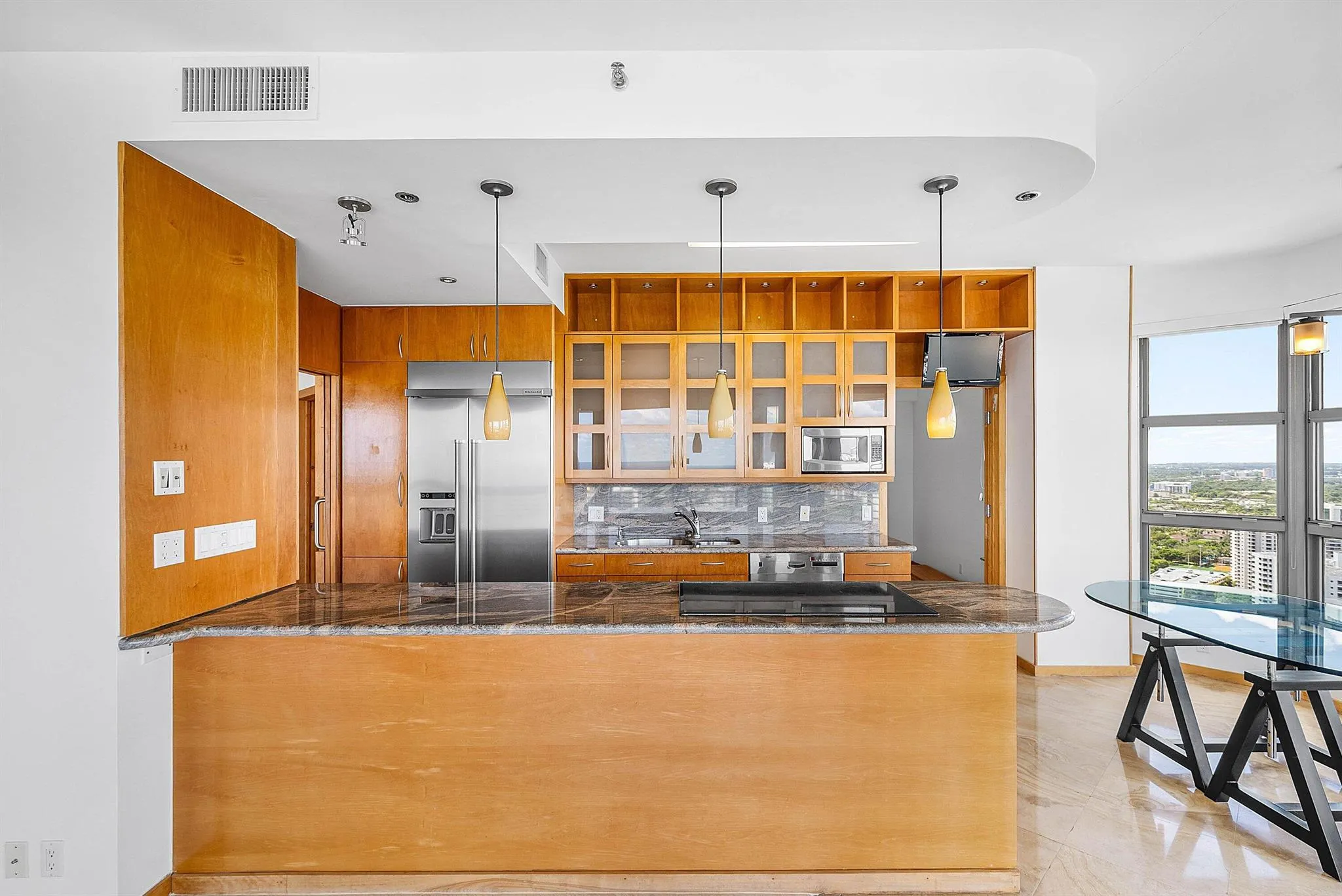 3500 Mystic Pointe Drive, #Ph4