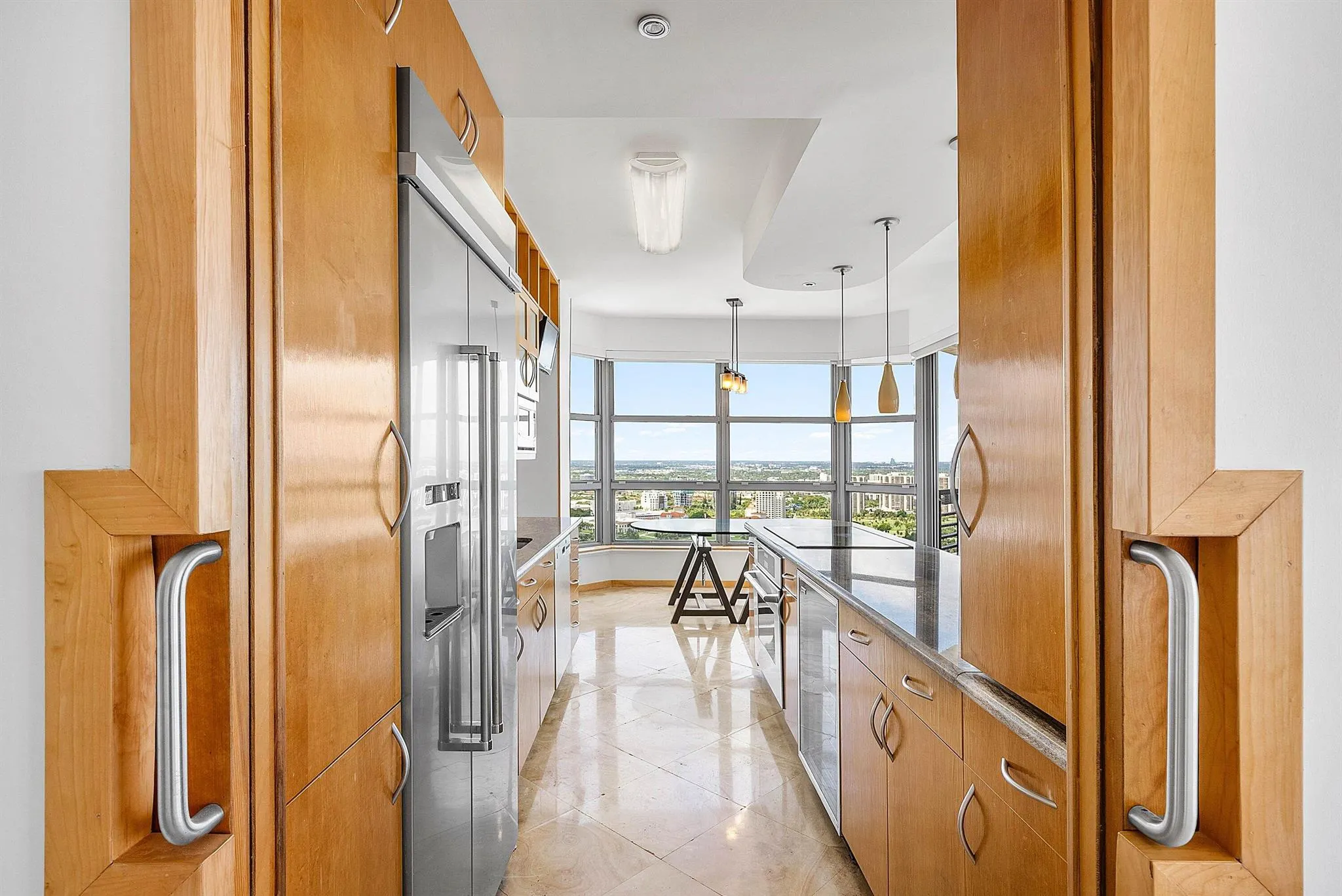 3500 Mystic Pointe Drive, #Ph4