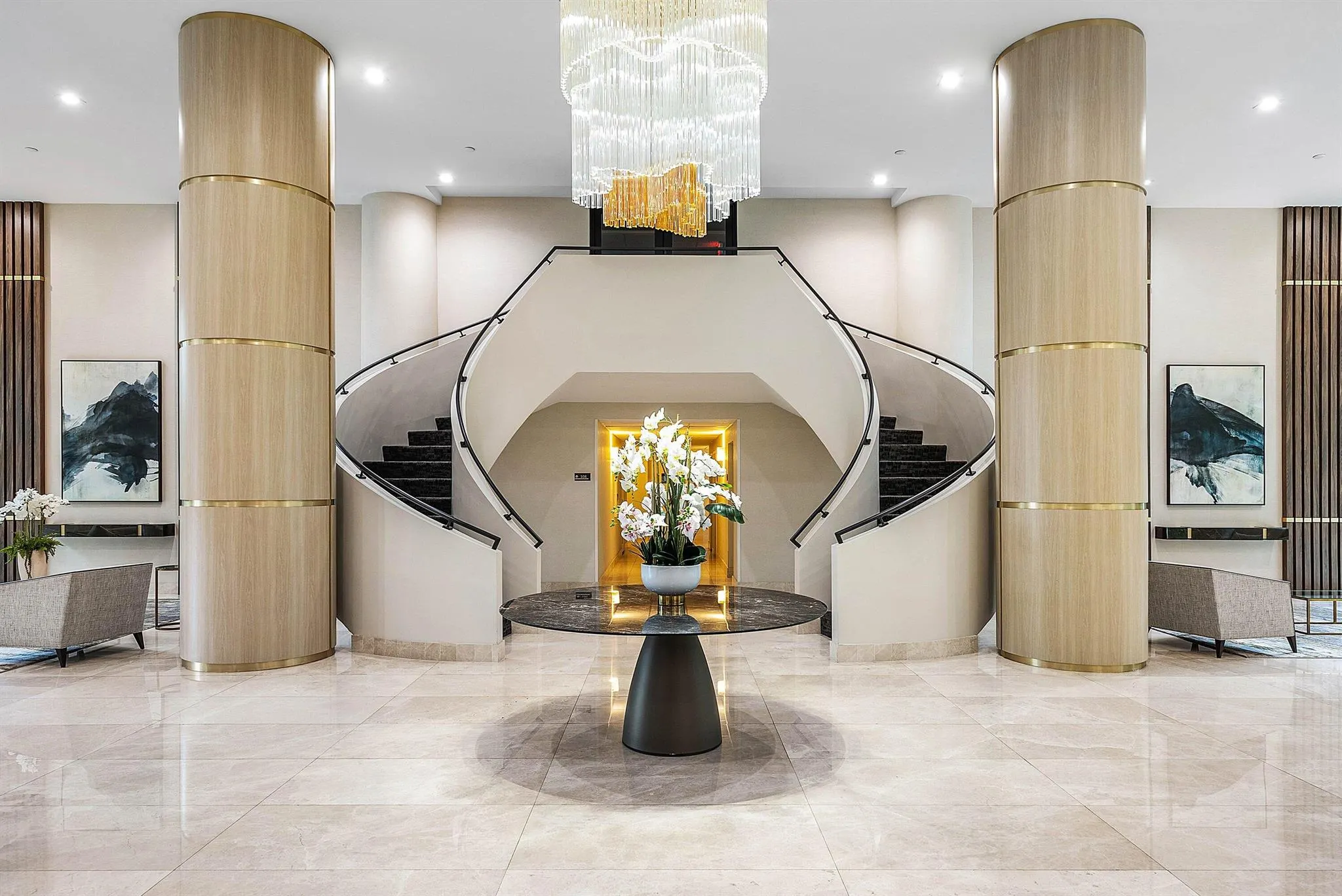 3500 Mystic Pointe Drive, #Ph4