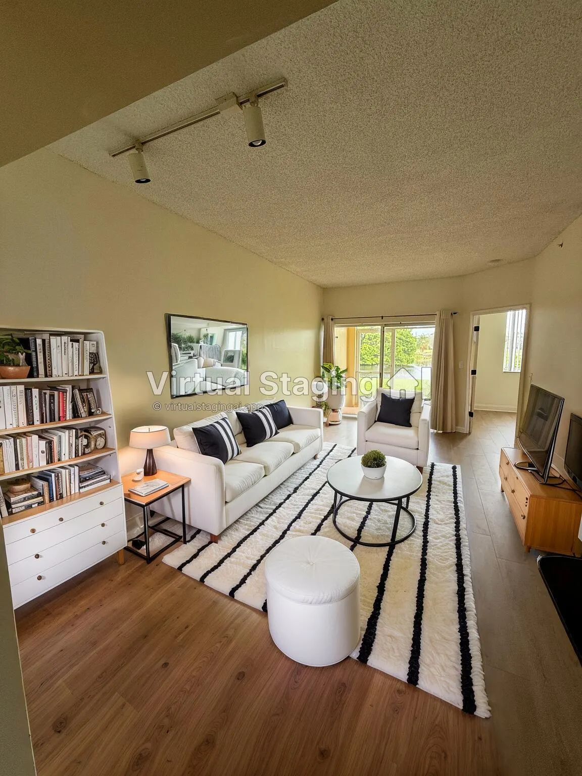 2040 Greenview Shores Boulevard, #204
