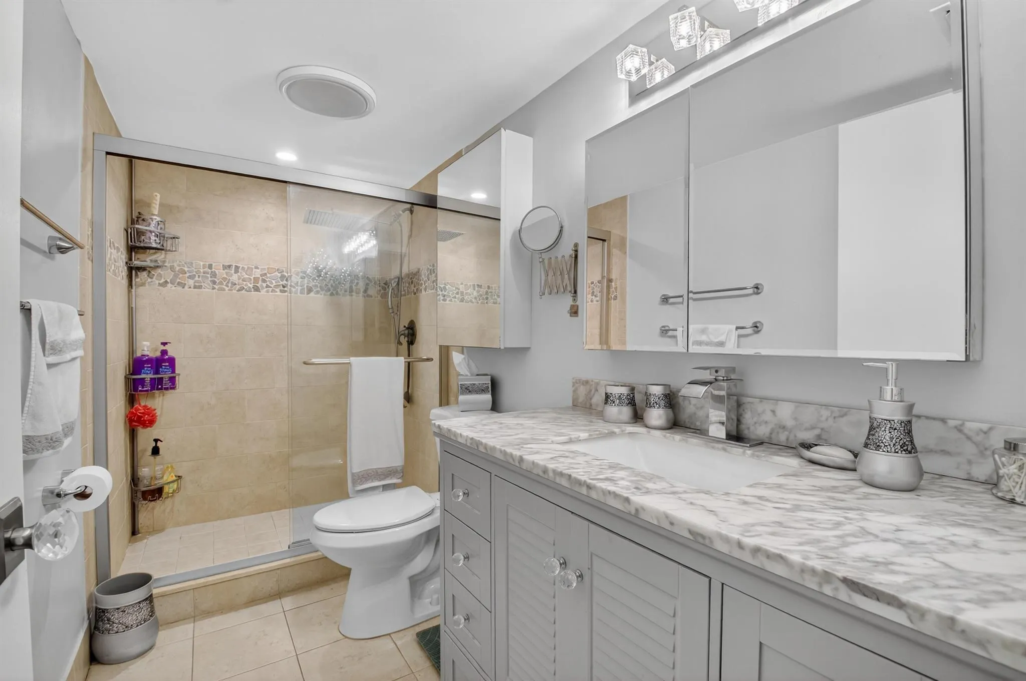 6525 S Oriole Boulevard, #2060