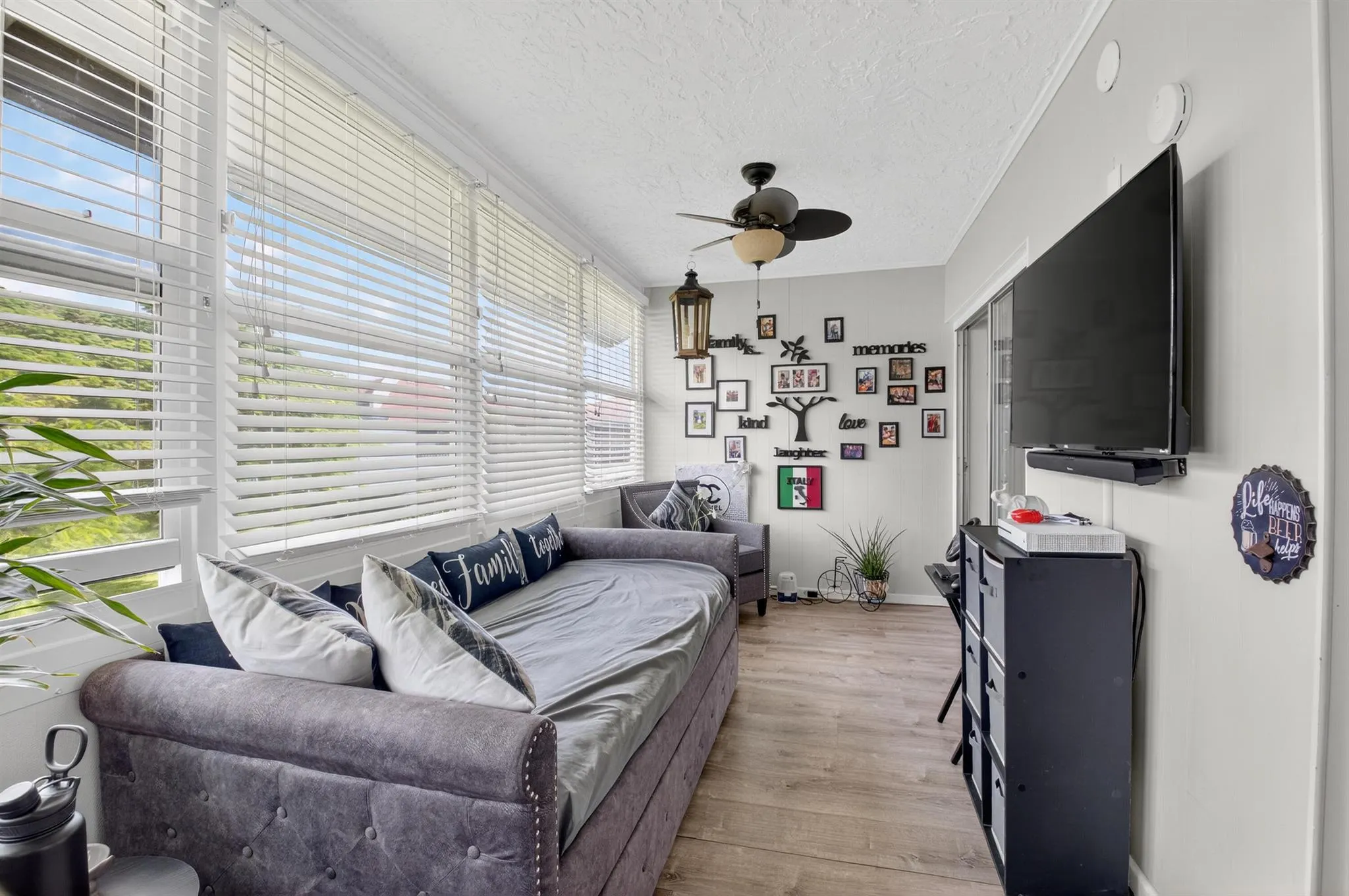 6525 S Oriole Boulevard, #2060