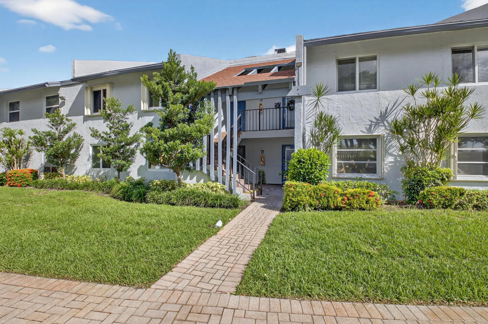 6525 S Oriole Boulevard, #2060