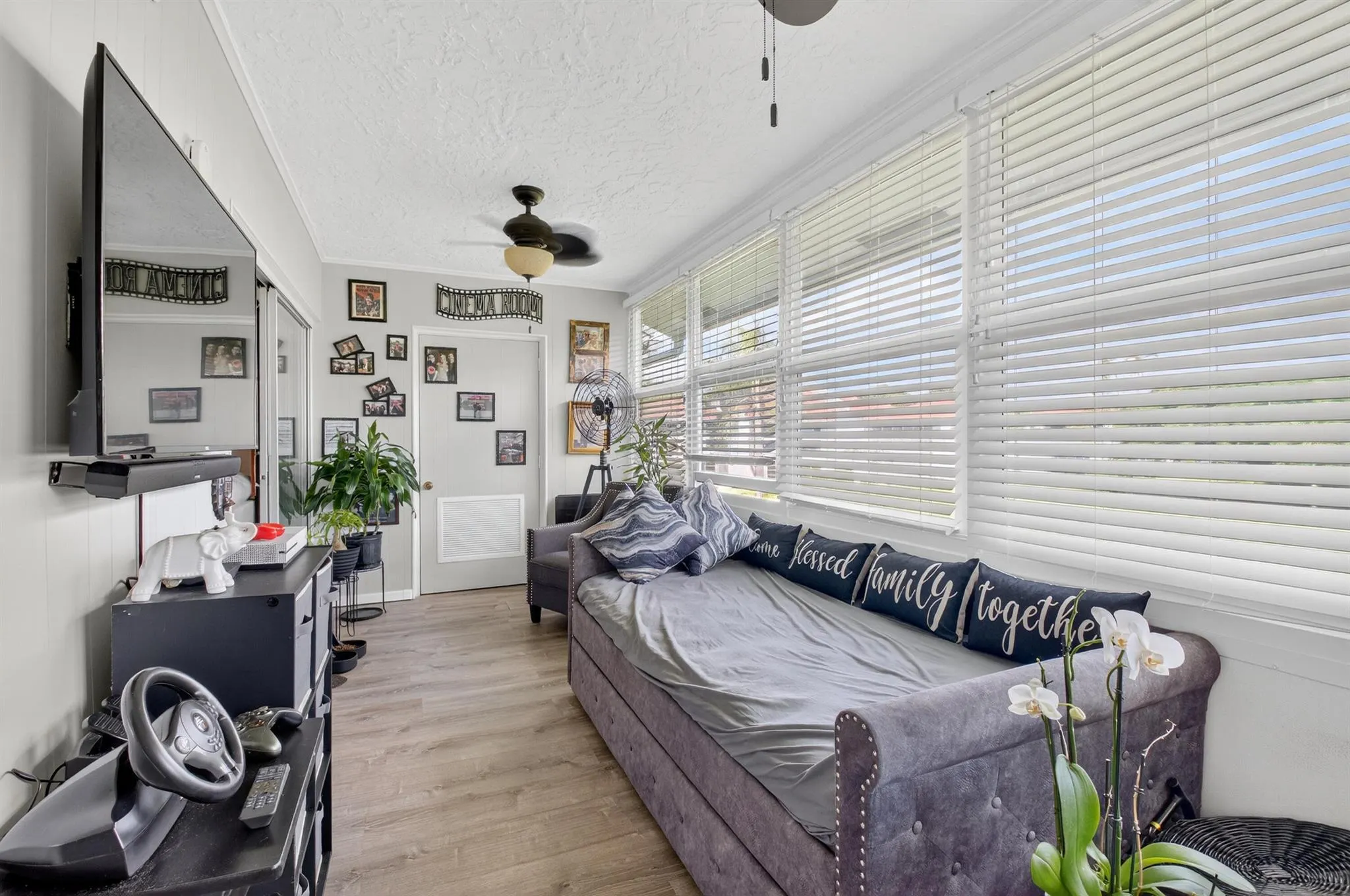 6525 S Oriole Boulevard, #2060