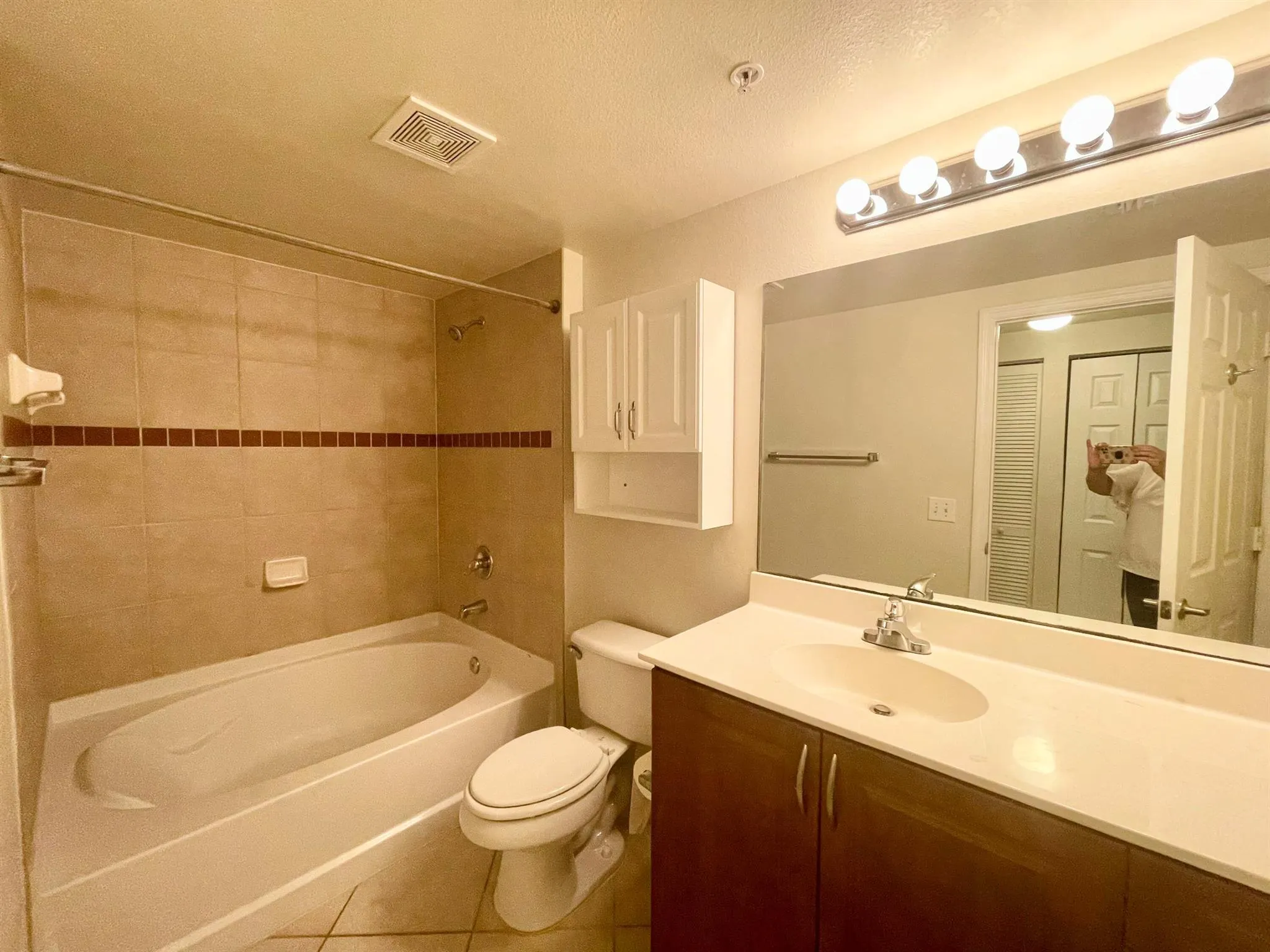 6533 Emerald Dunes Drive, #107