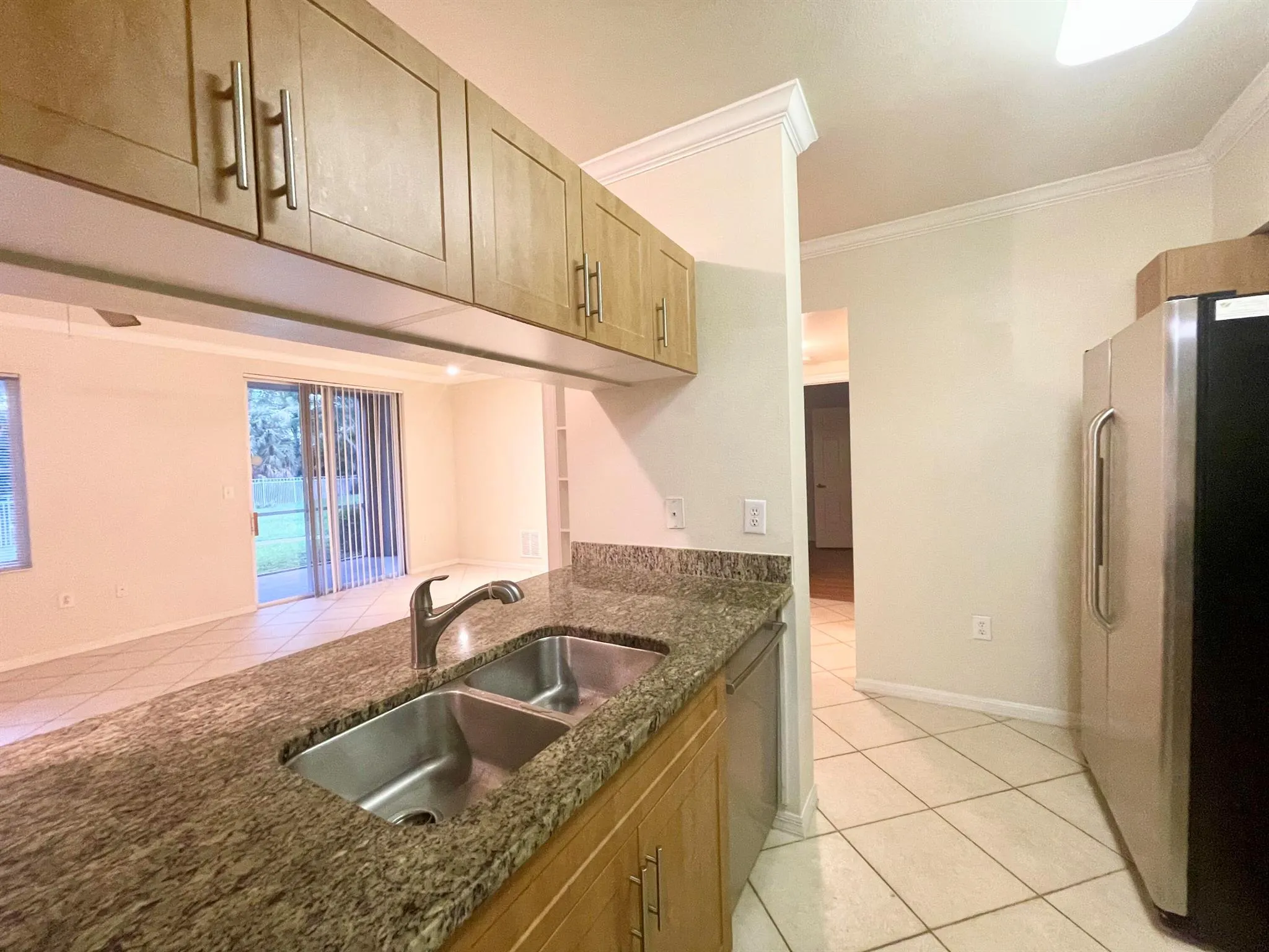 6533 Emerald Dunes Drive, #107