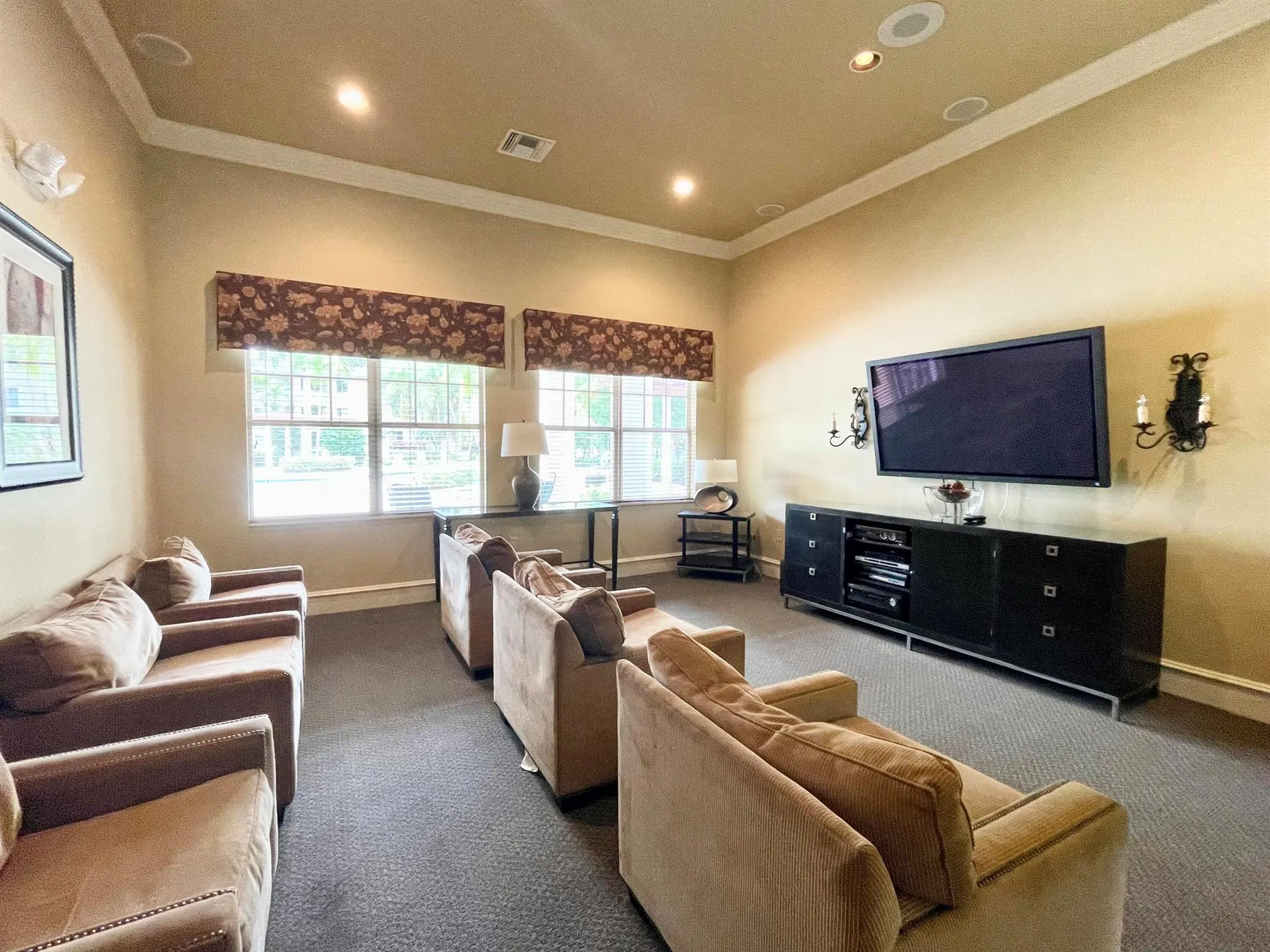 6533 Emerald Dunes Drive, #107