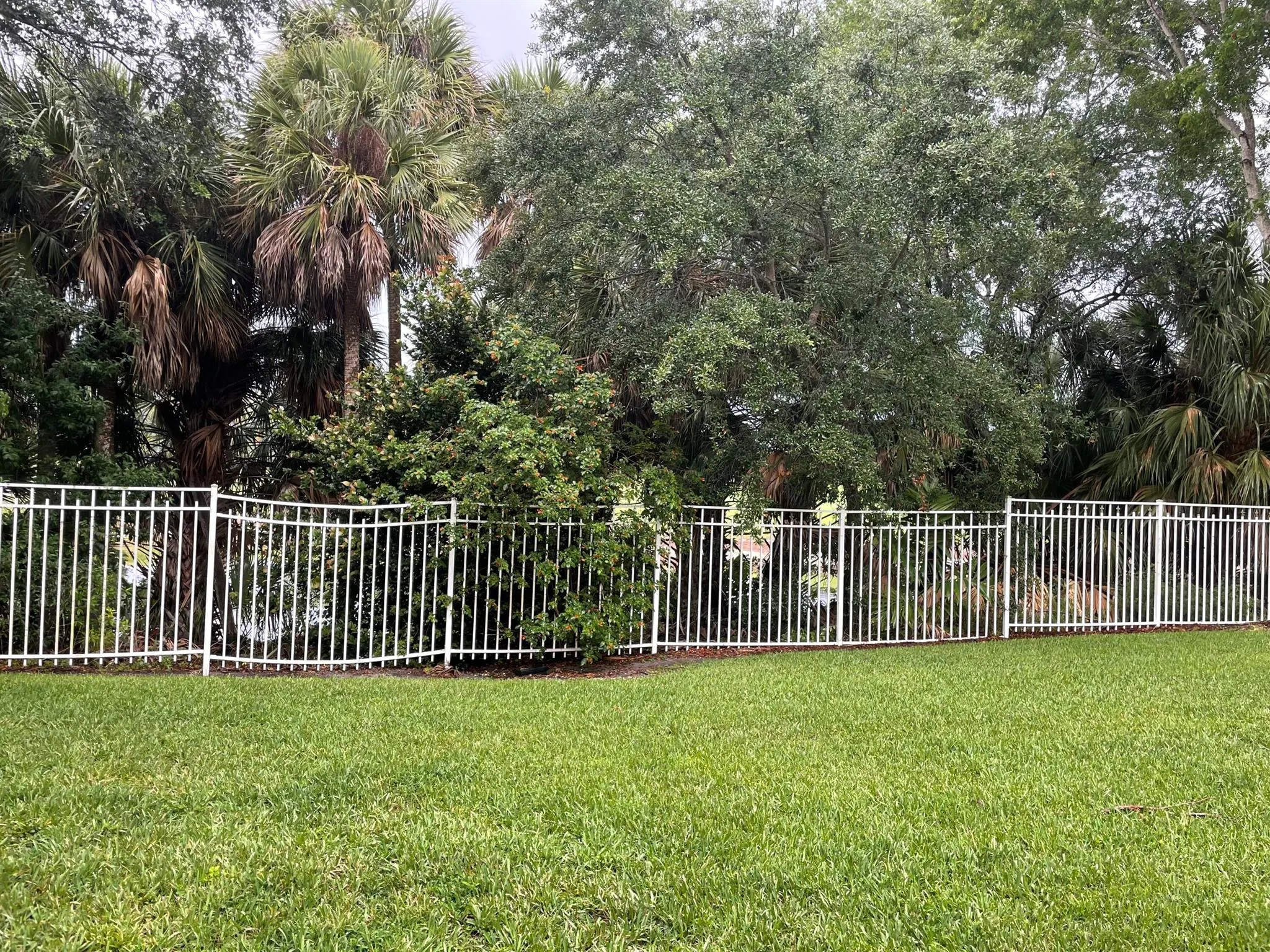 6533 Emerald Dunes Drive, #107