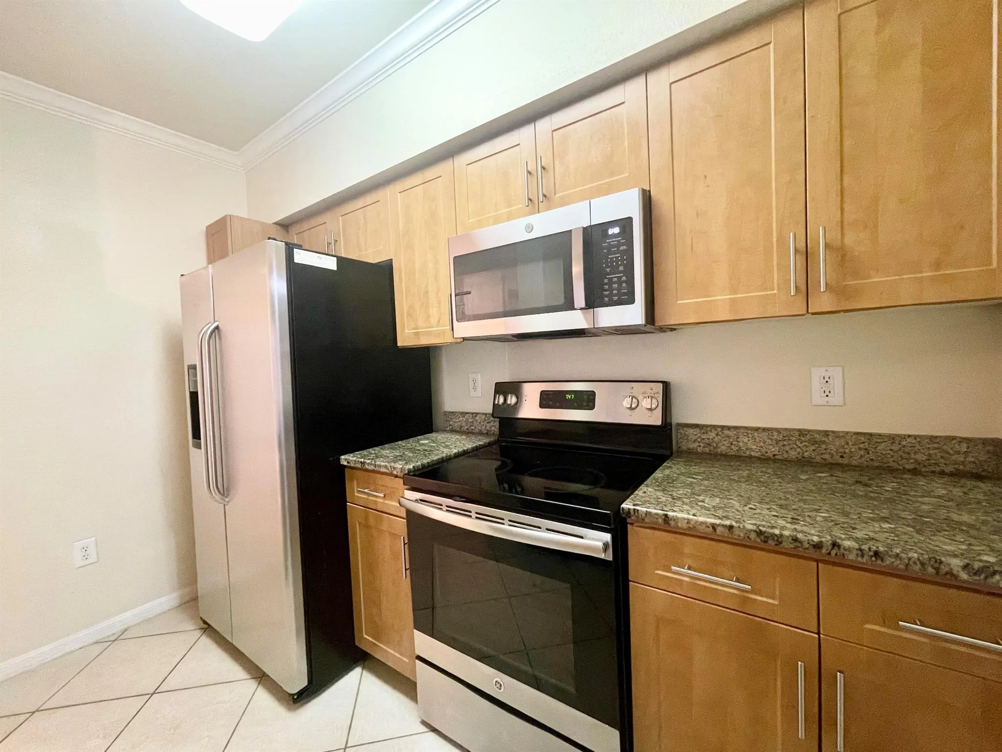 6533 Emerald Dunes Drive, #107
