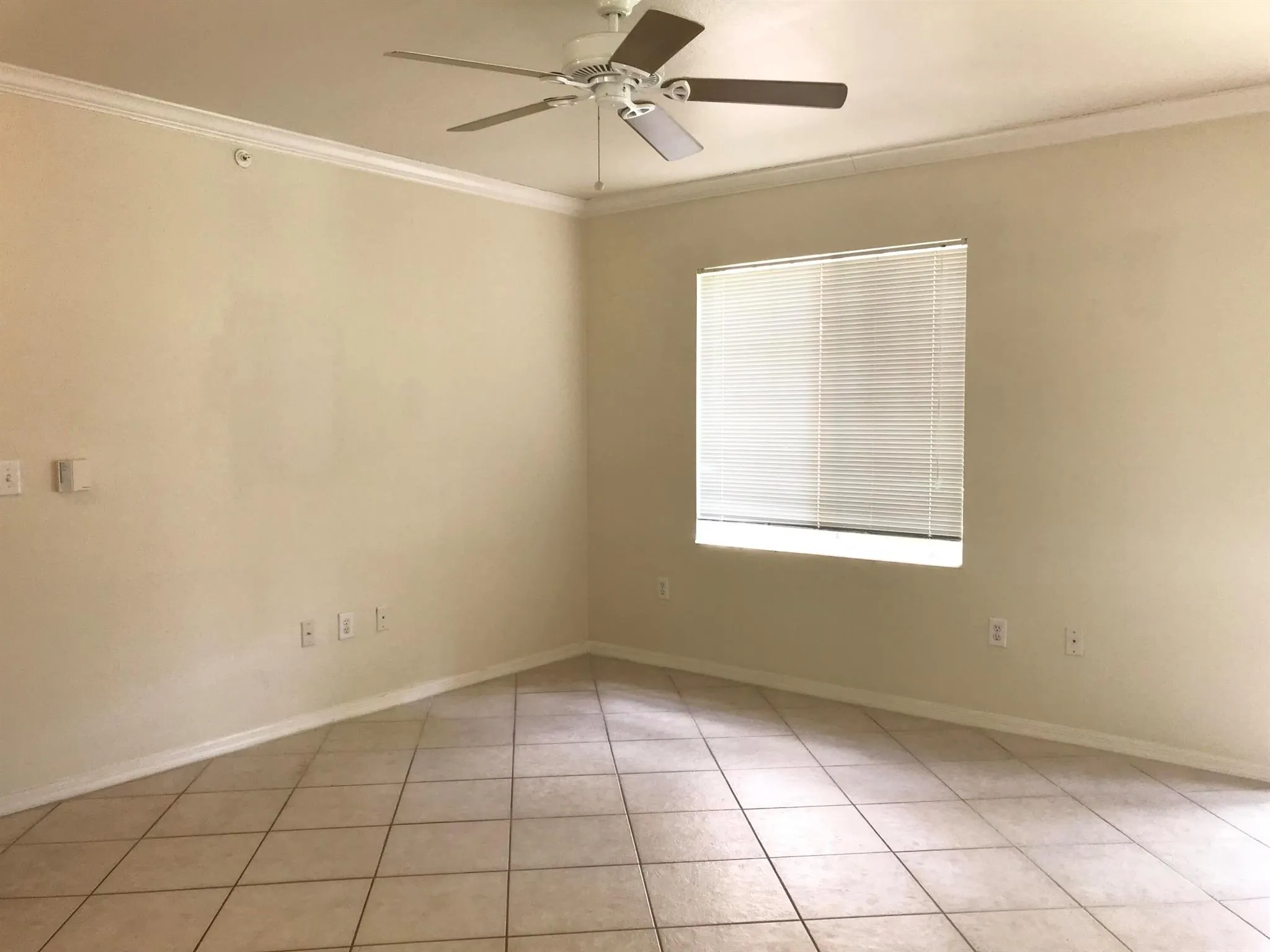 6533 Emerald Dunes Drive, #107