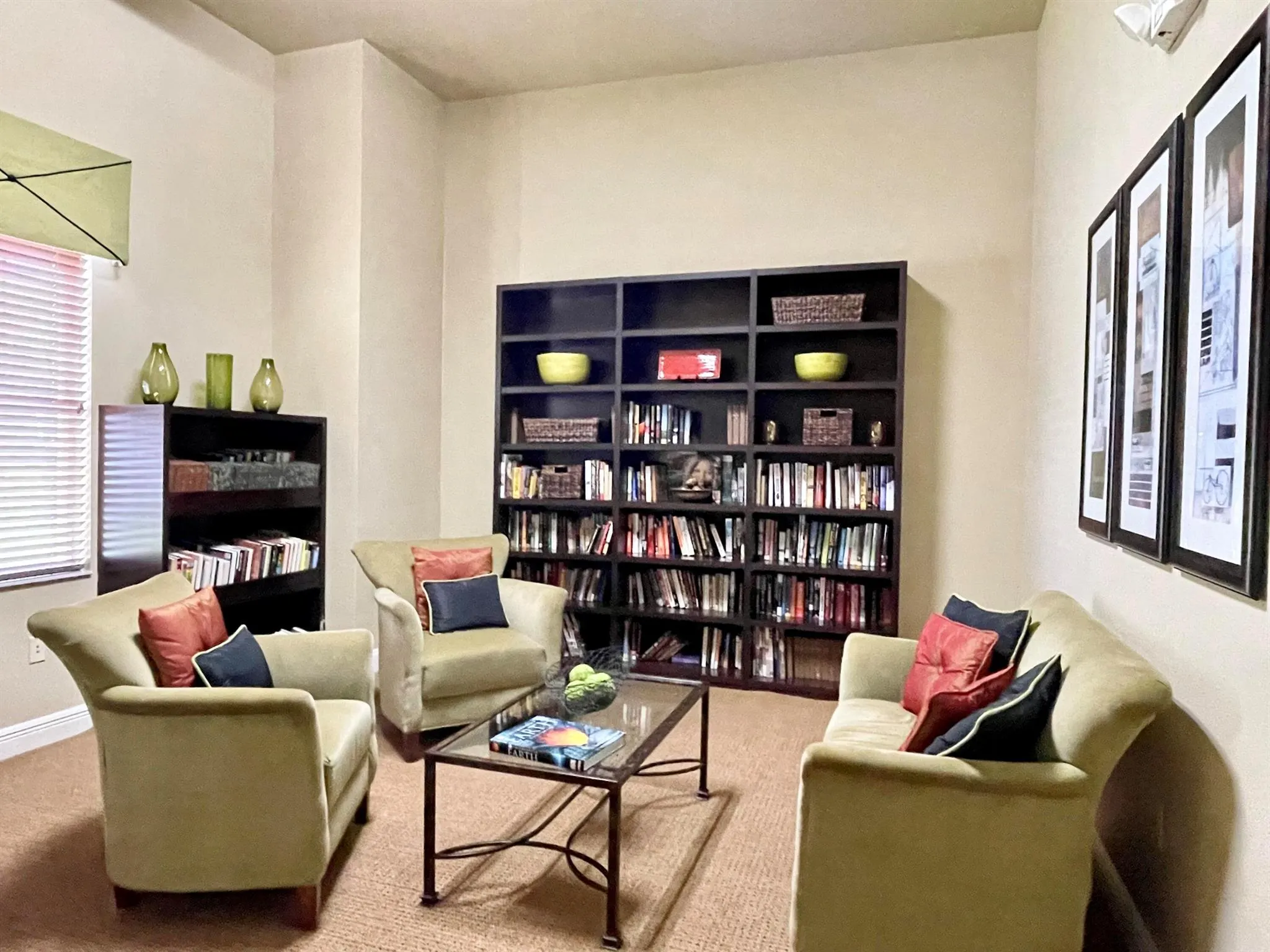 6533 Emerald Dunes Drive, #107