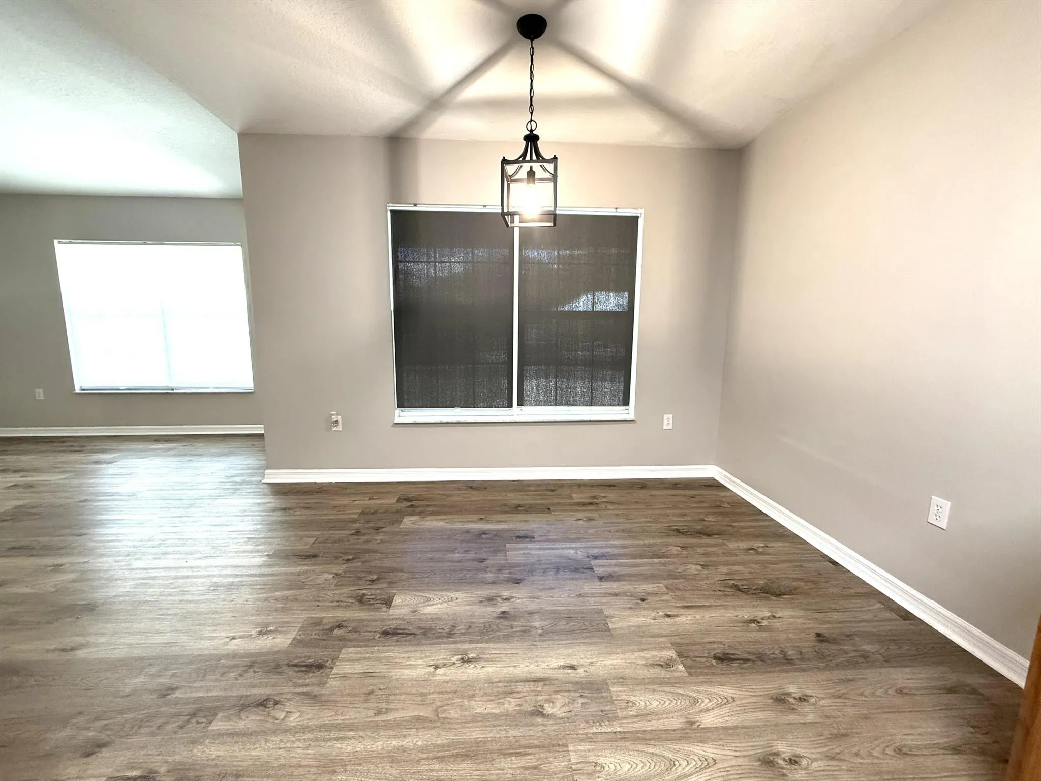 653 SE 13th Avenue