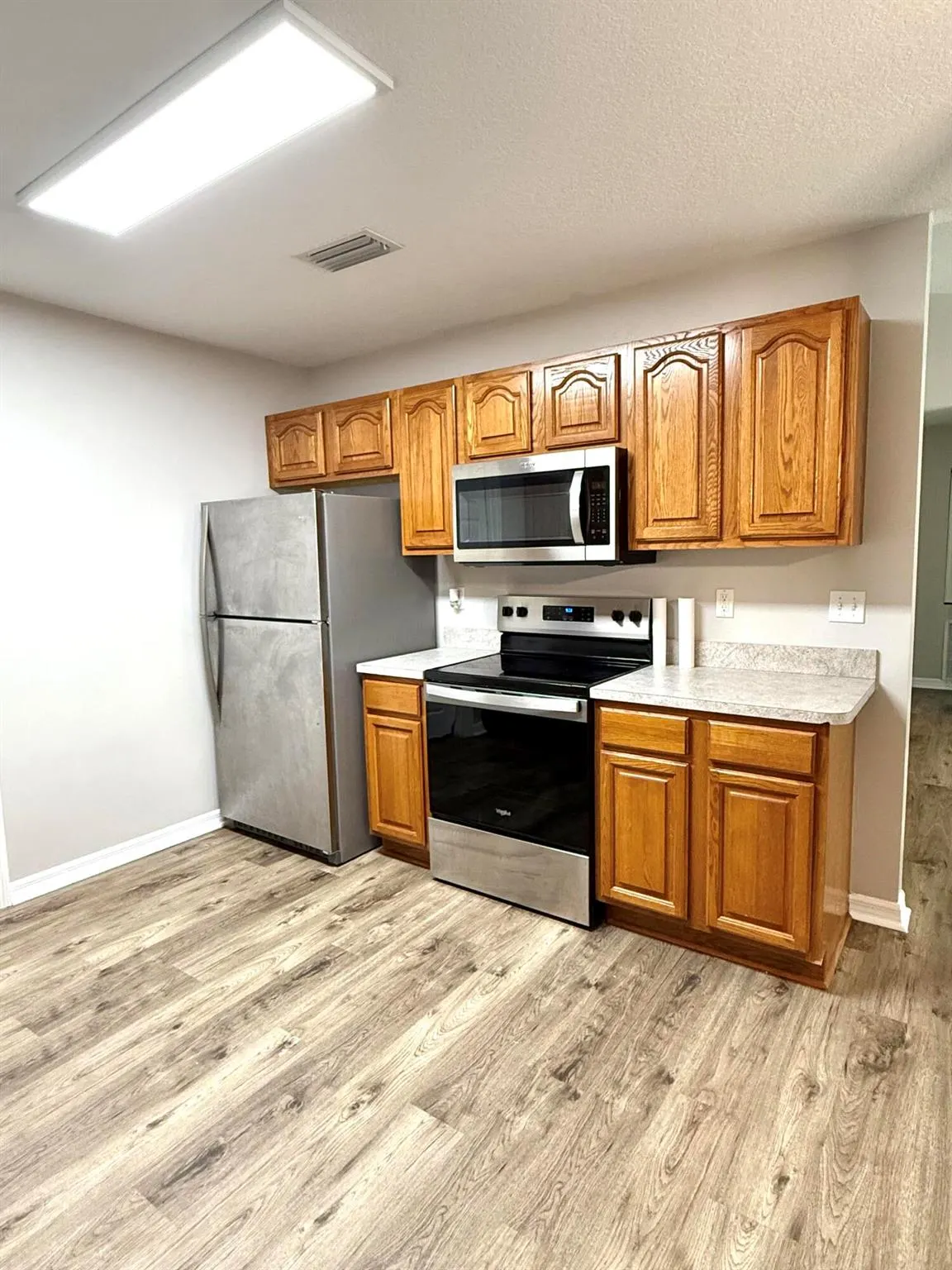 653 SE 13th Avenue