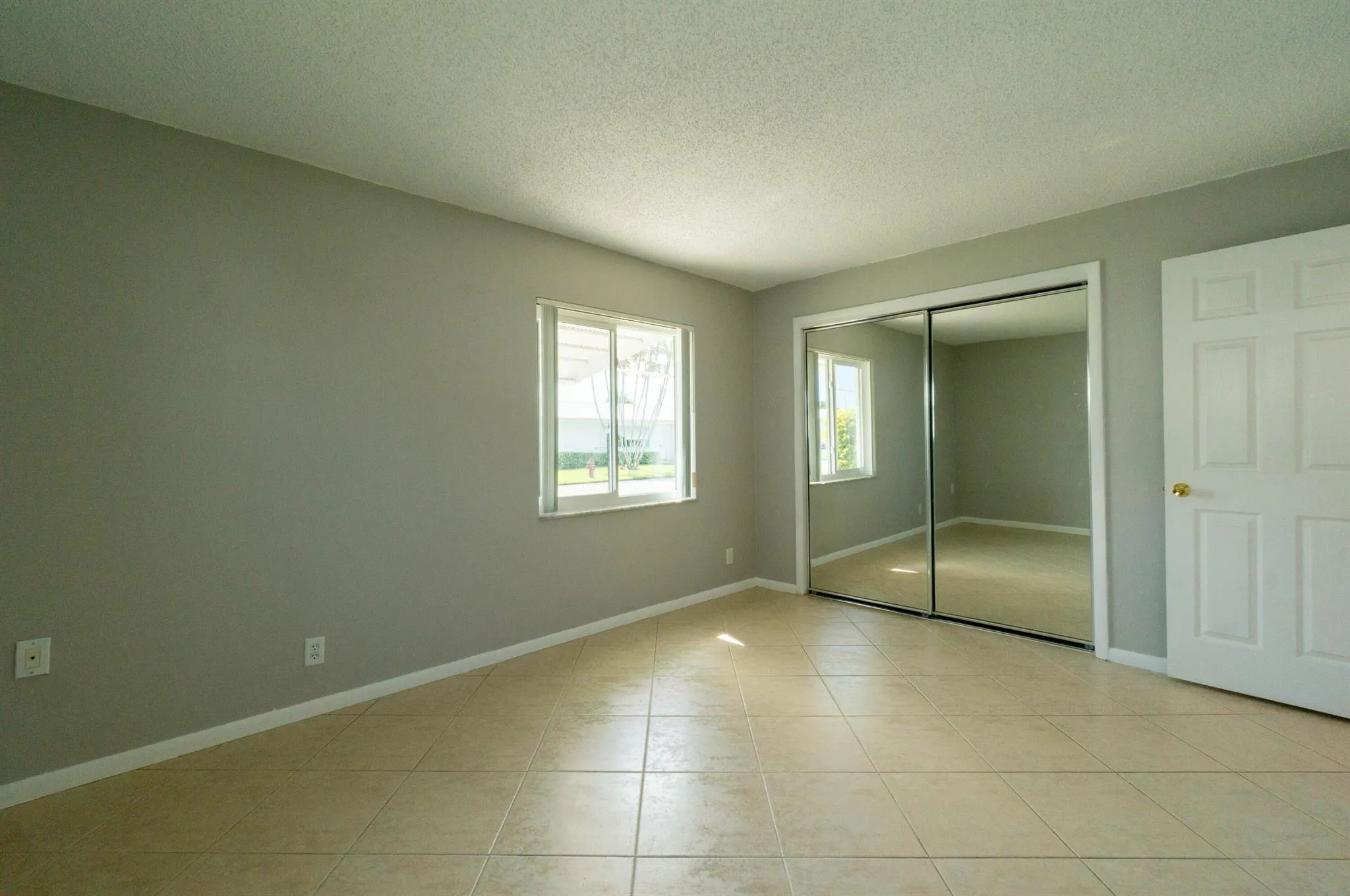2391 SW 13th Terrace