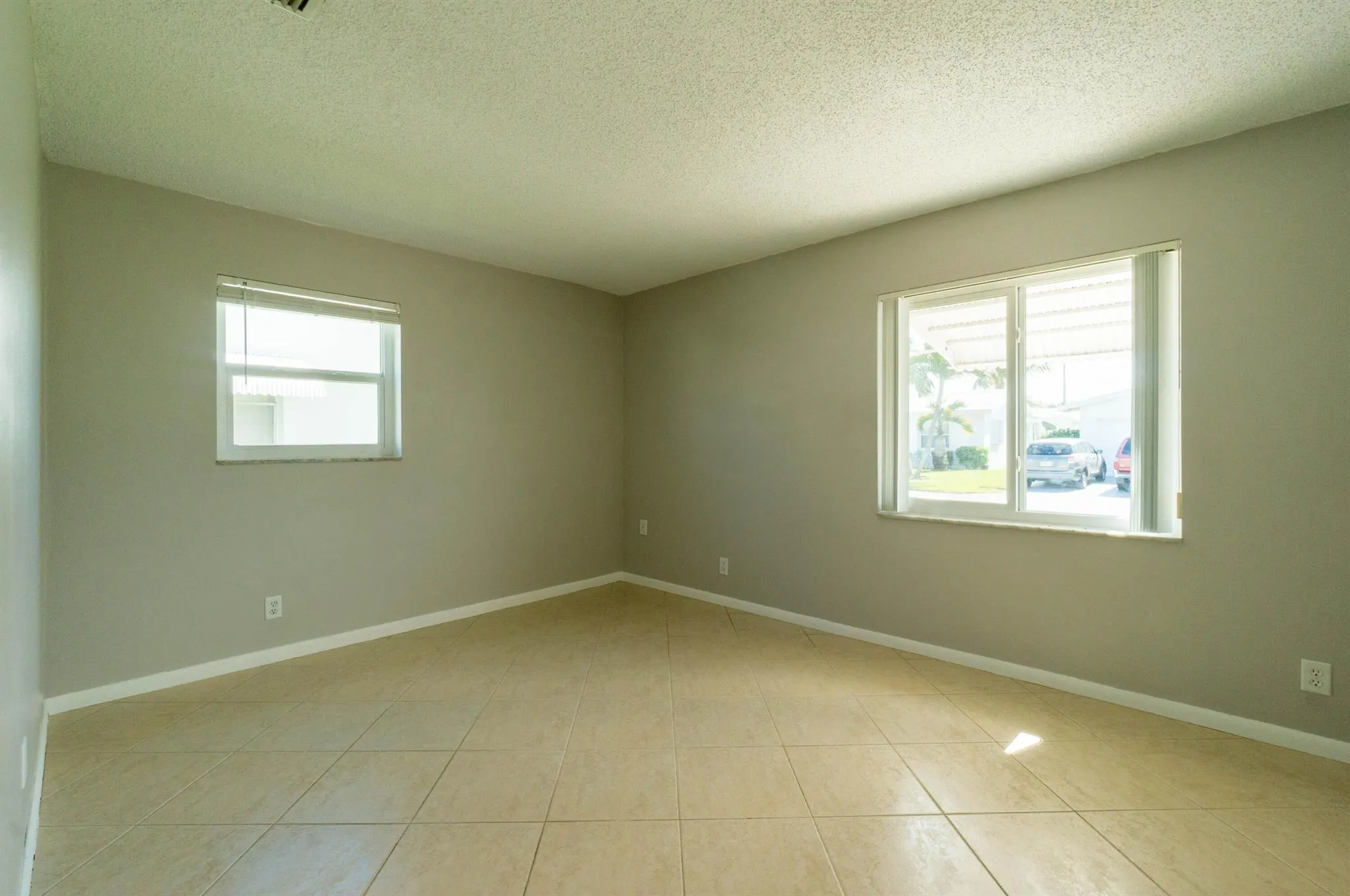 2391 SW 13th Terrace