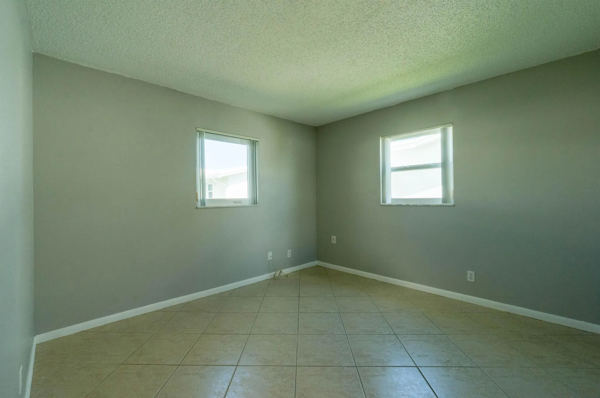 2391 SW 13th Terrace