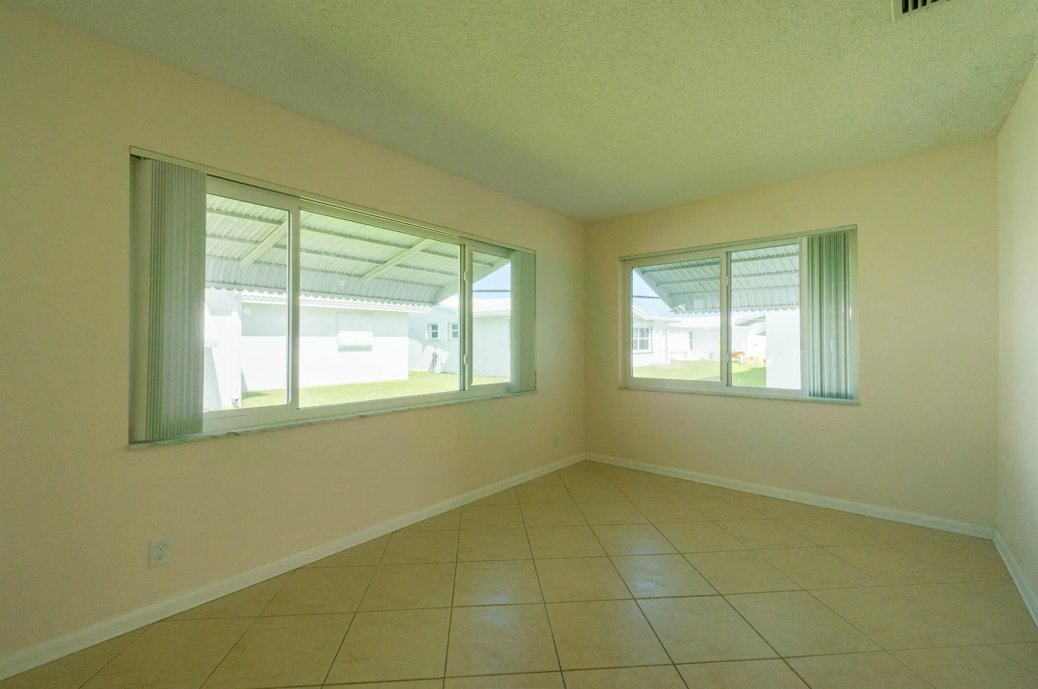 2391 SW 13th Terrace