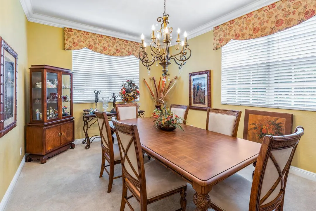 4989 SW Saint Creek Drive