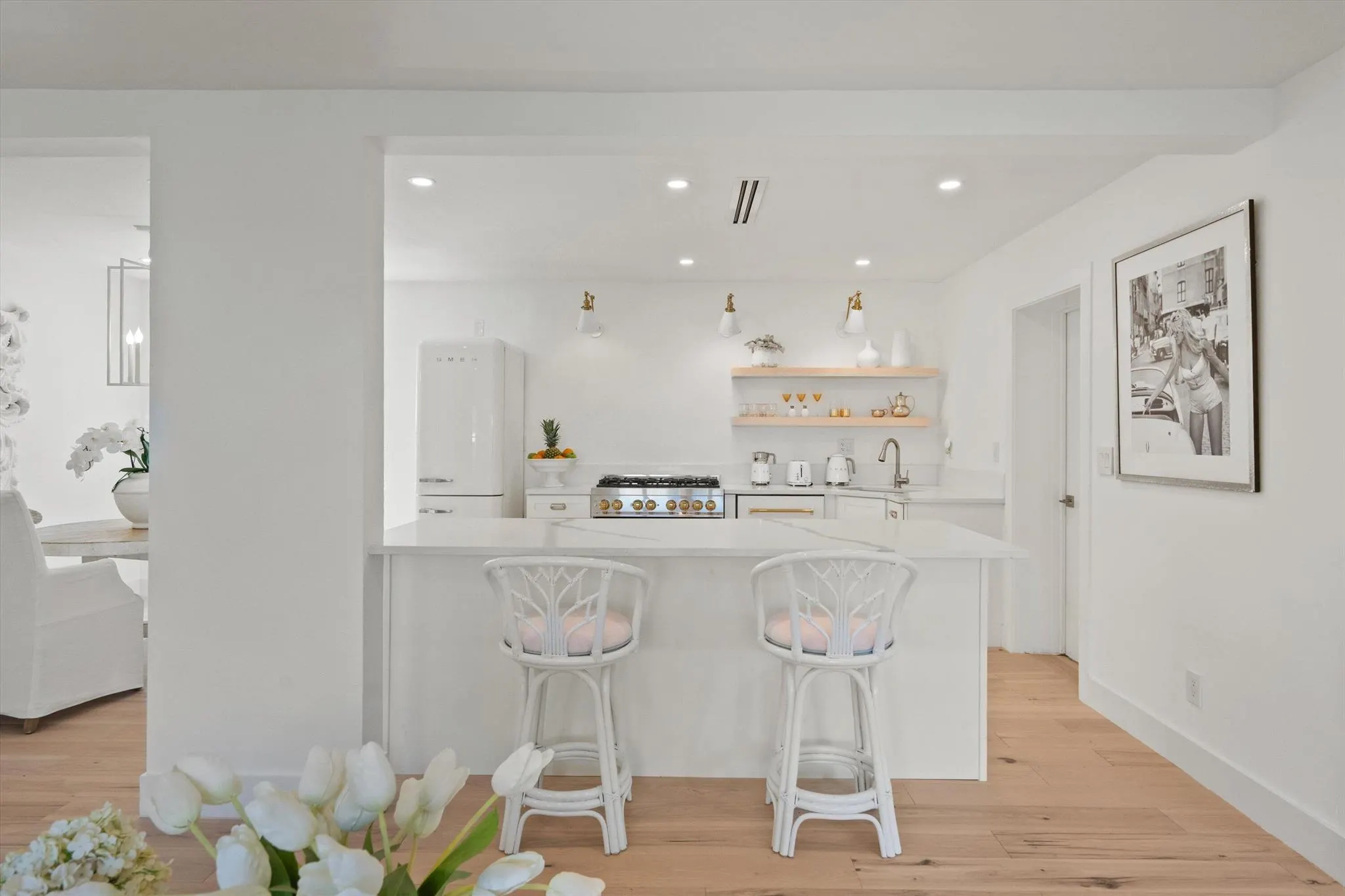 1131 N Ocean Breeze