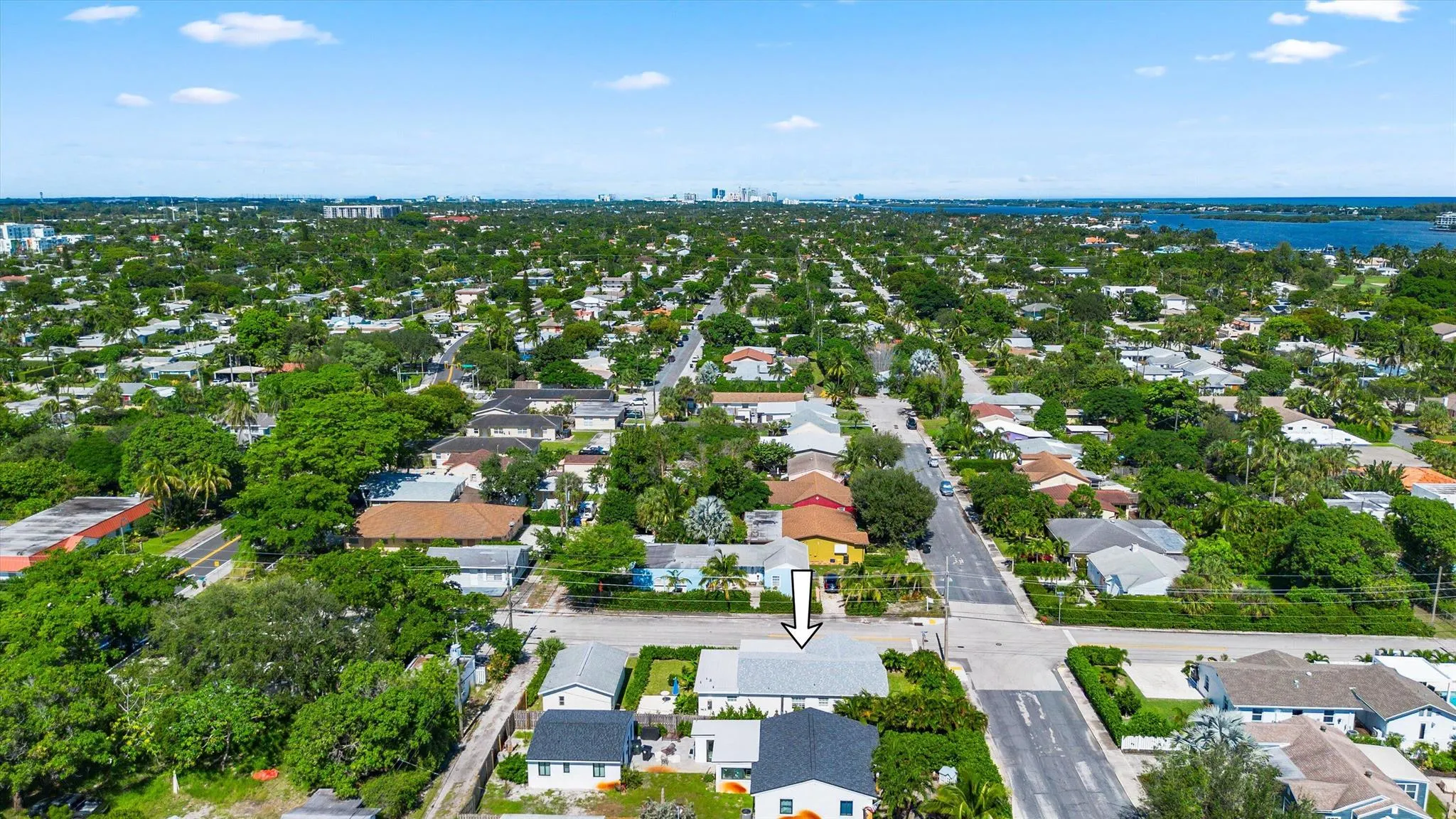 1131 N Ocean Breeze