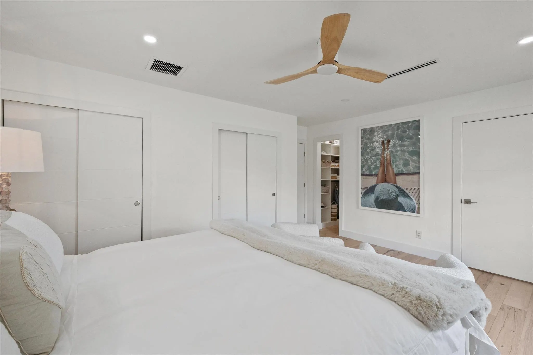 1131 N Ocean Breeze