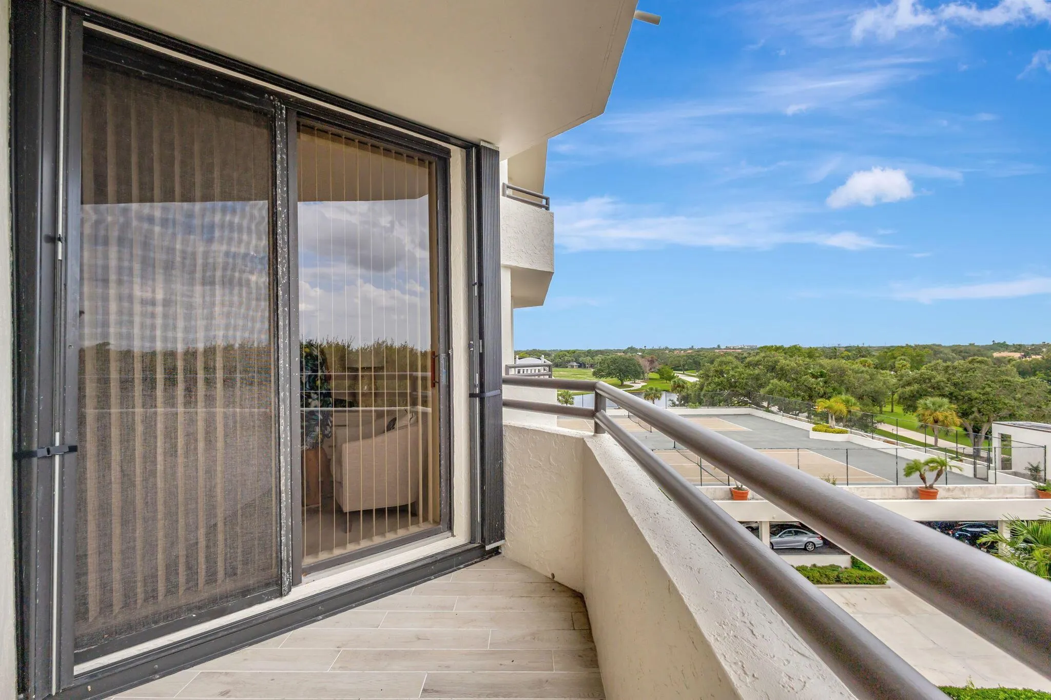 3322 Casseekey Island Road, #502