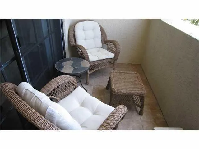 233 S Federal Highway, #321