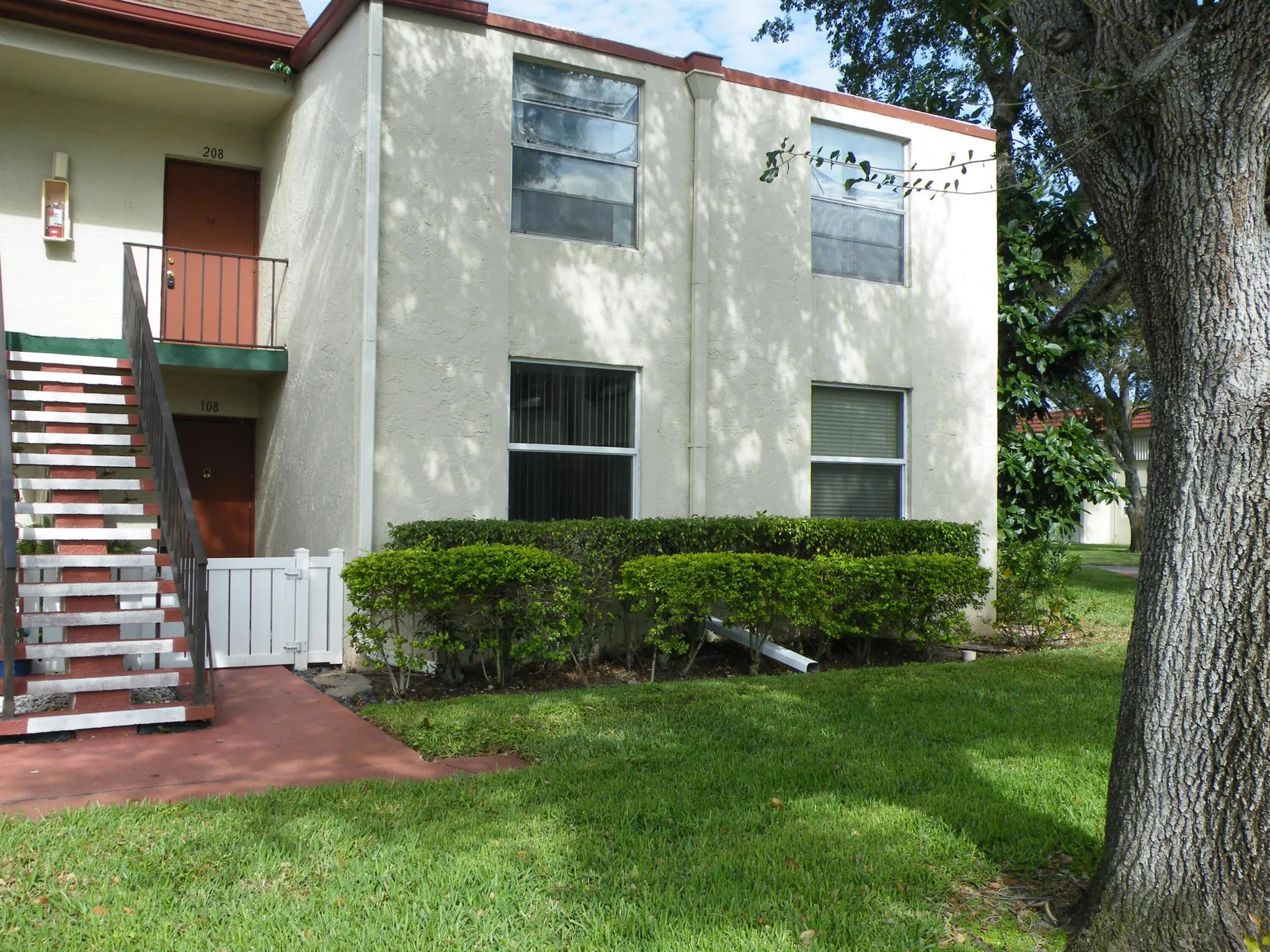 15 Willowbrook Lane, #108