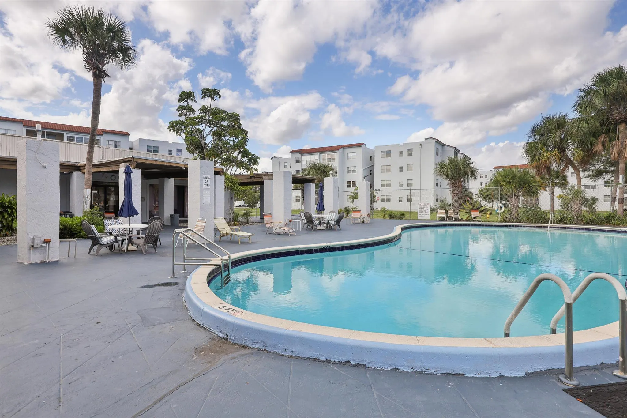 2860 Somerset Drive, #307k