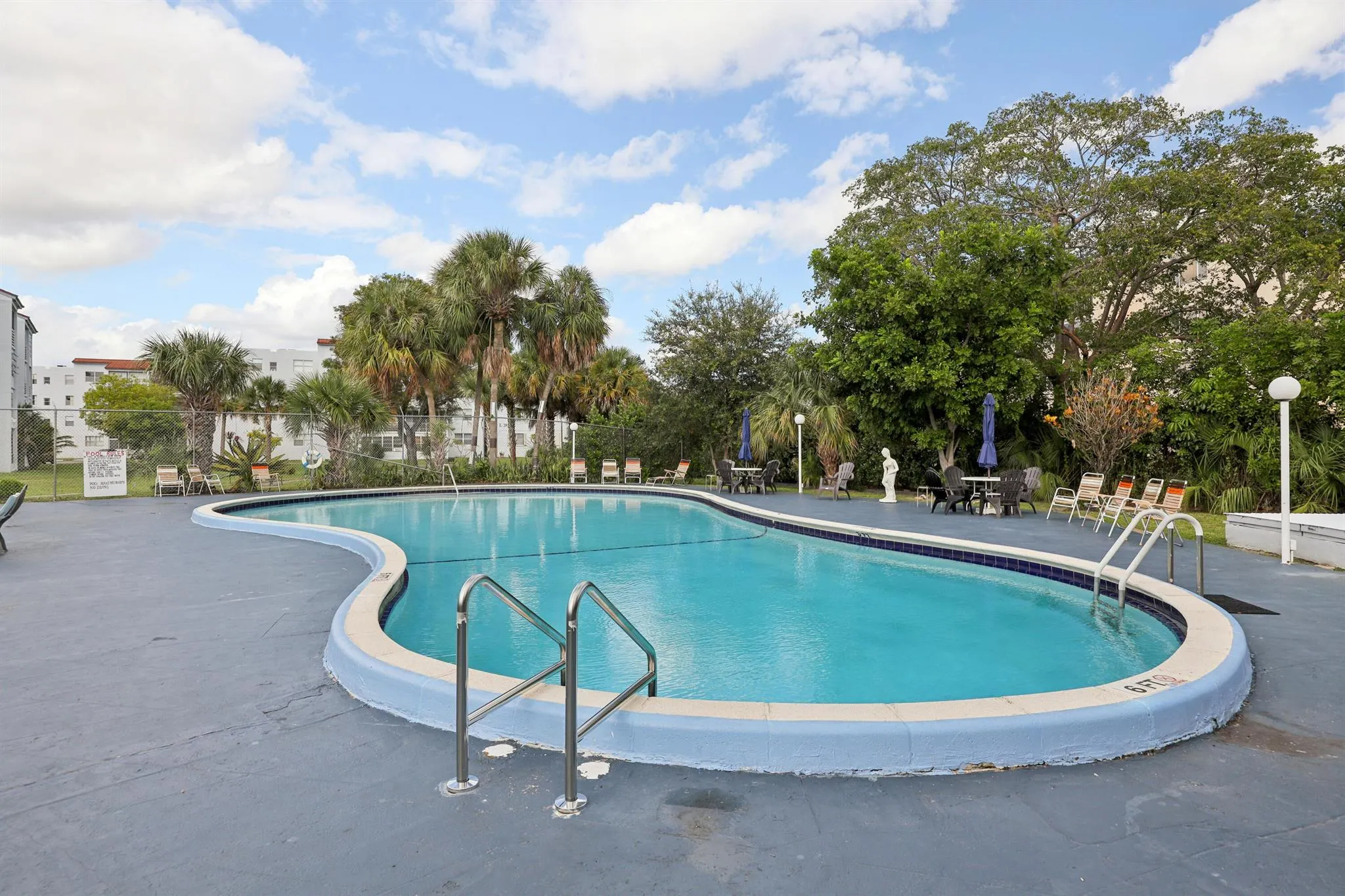 2860 Somerset Drive, #307k