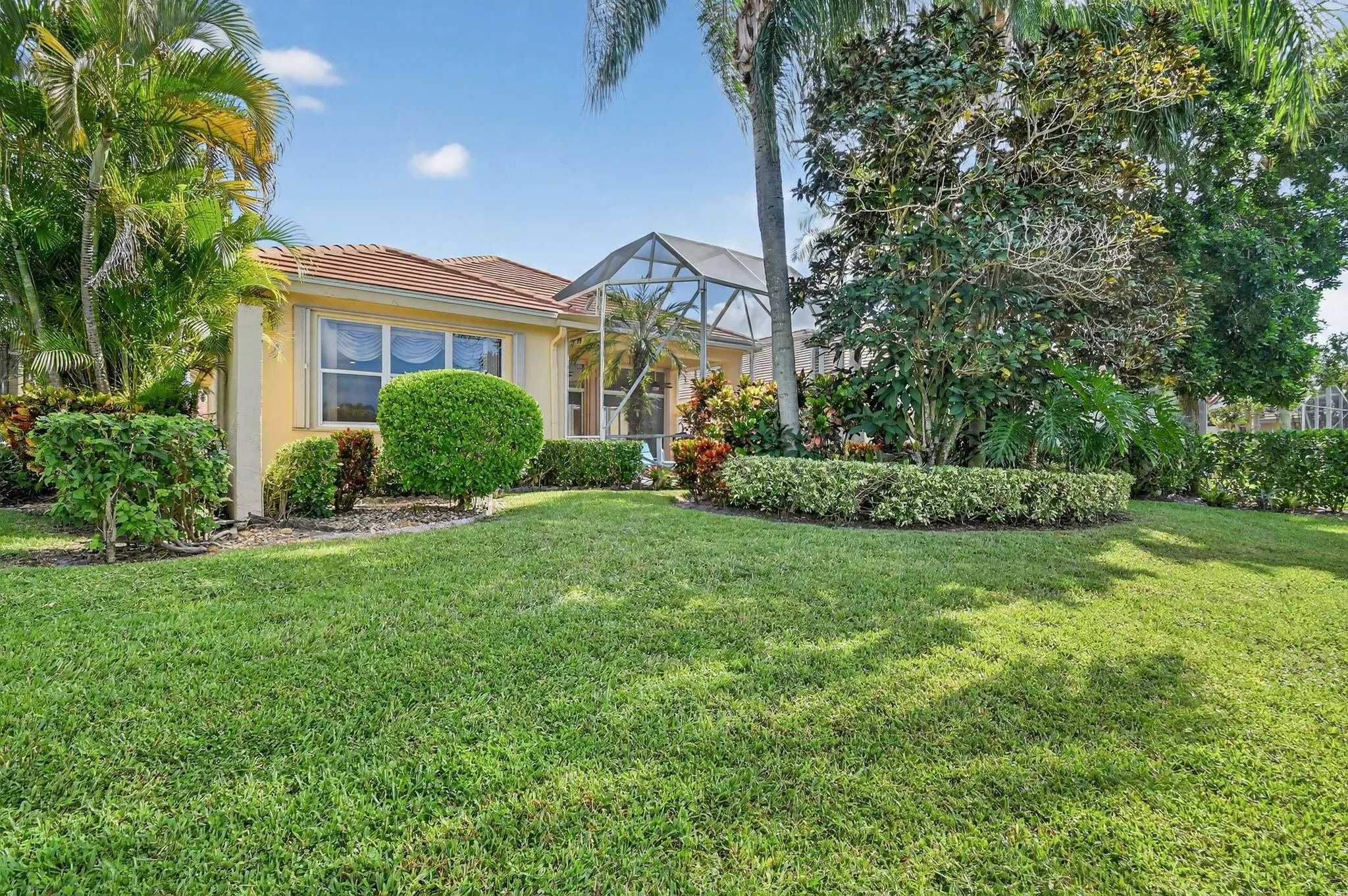 4657 Hazleton Lane
