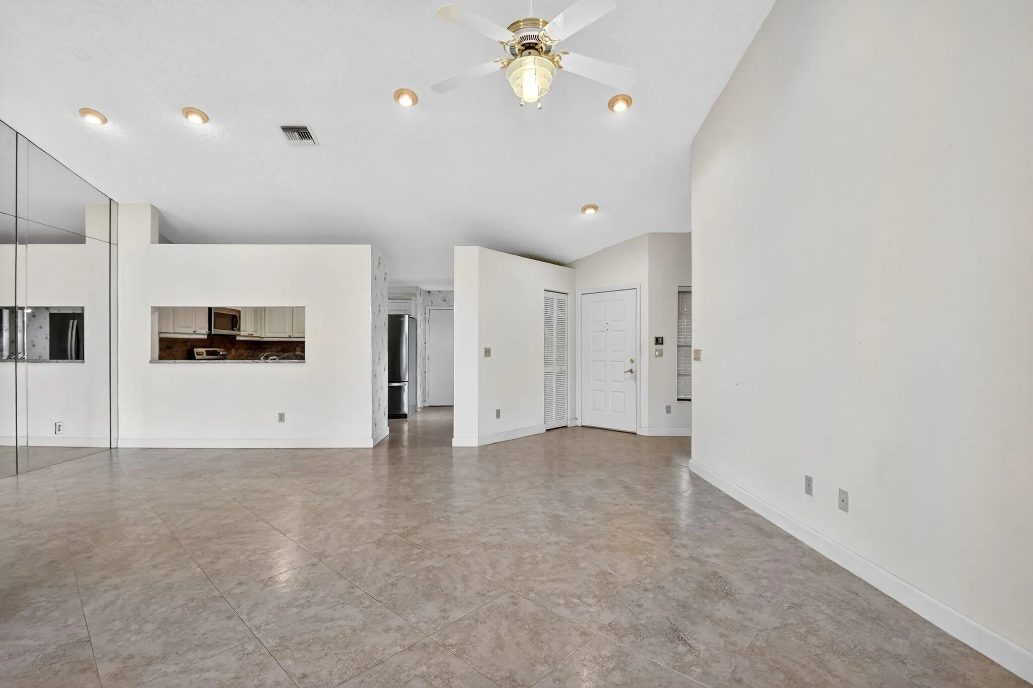 8225 Cassia Drive