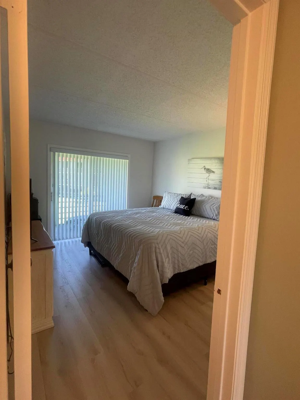 3100 Springdale Boulevard, #214