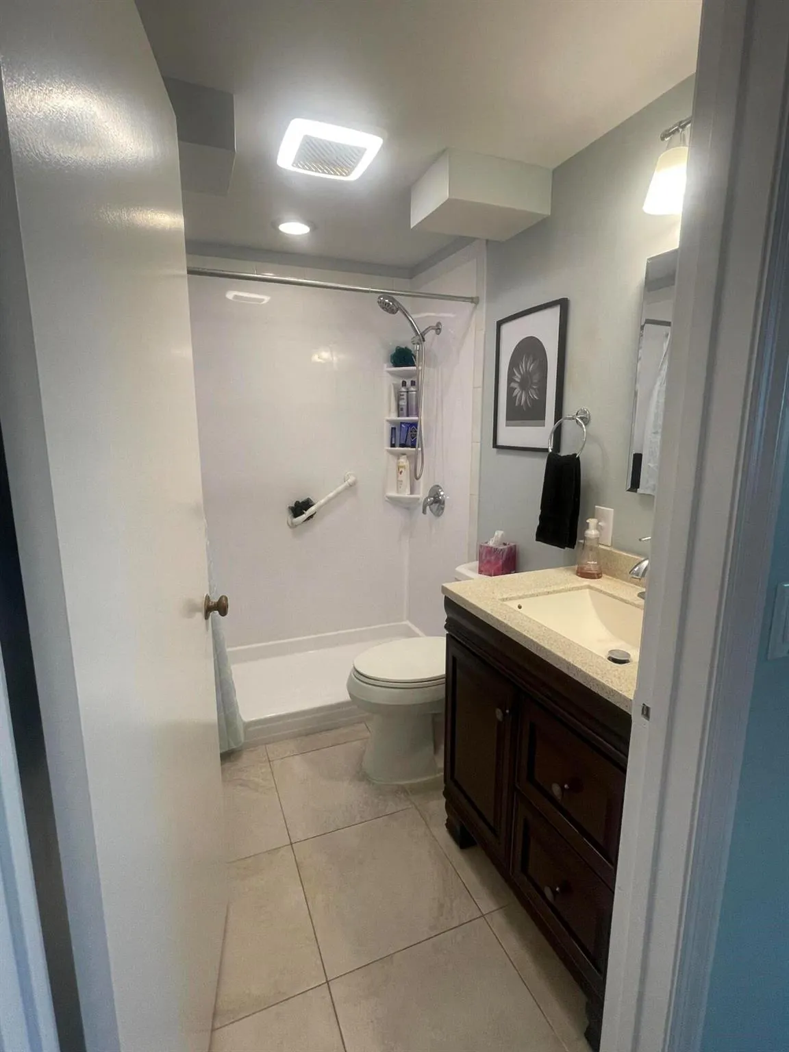 3100 Springdale Boulevard, #214