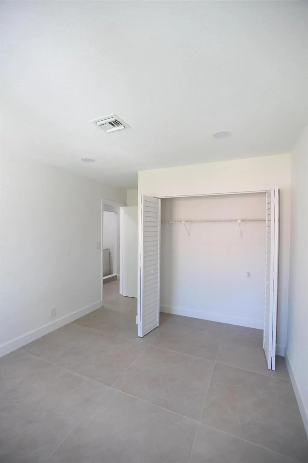 1619 Cypress Pointe Drive, #1619