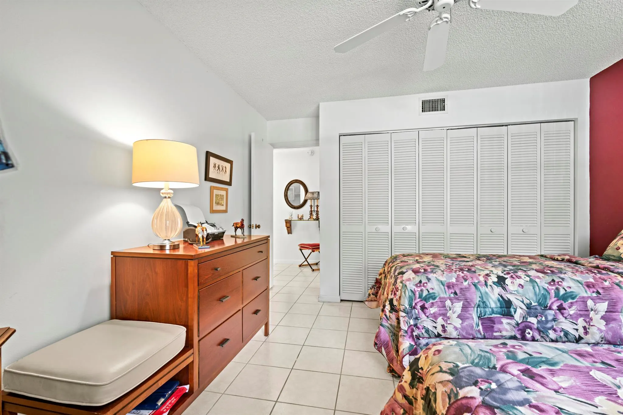 5153 Oak Hill Lane, #512
